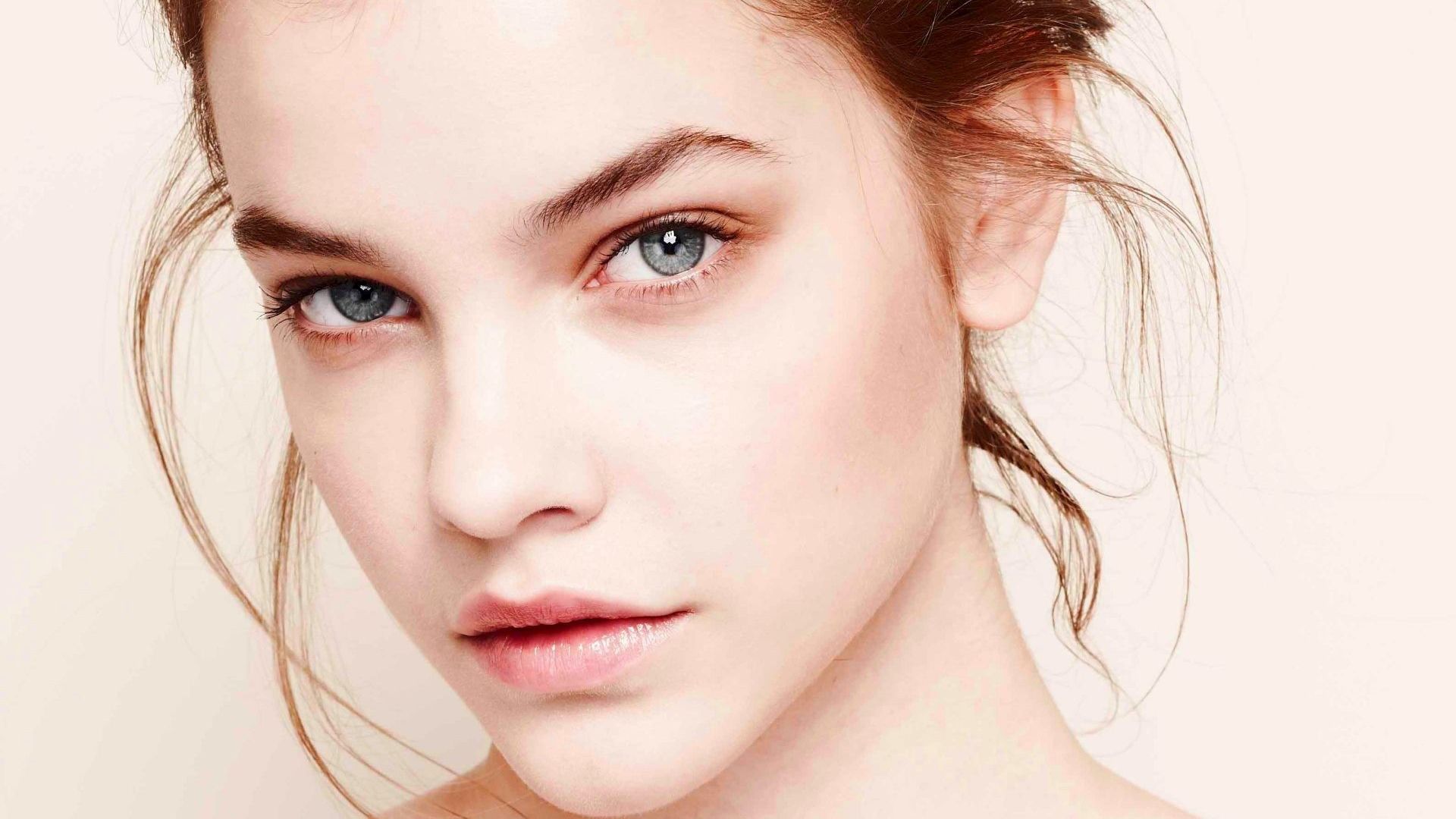 Barbara Palvin Face Wallpapers