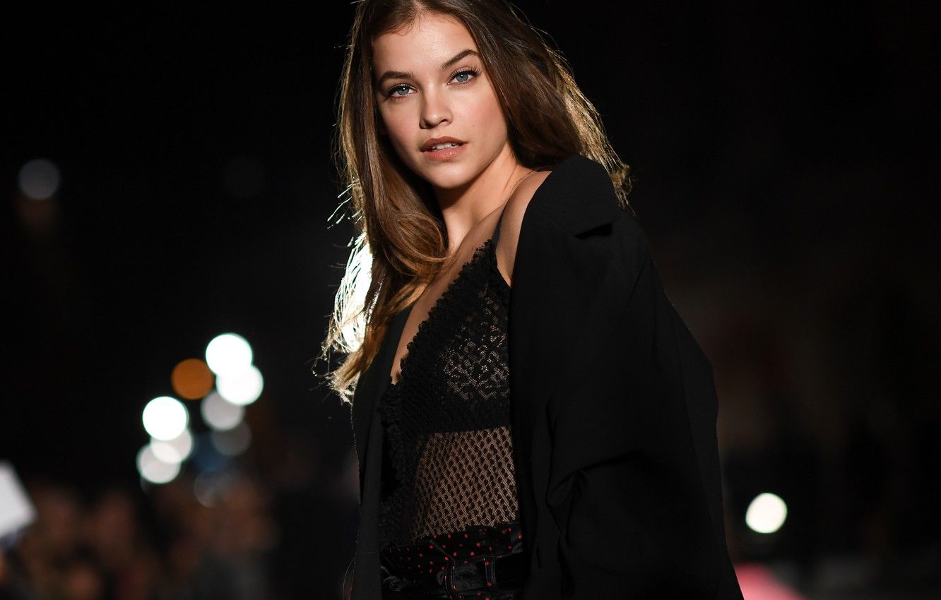 Barbara Palvin New 2021 Wallpapers