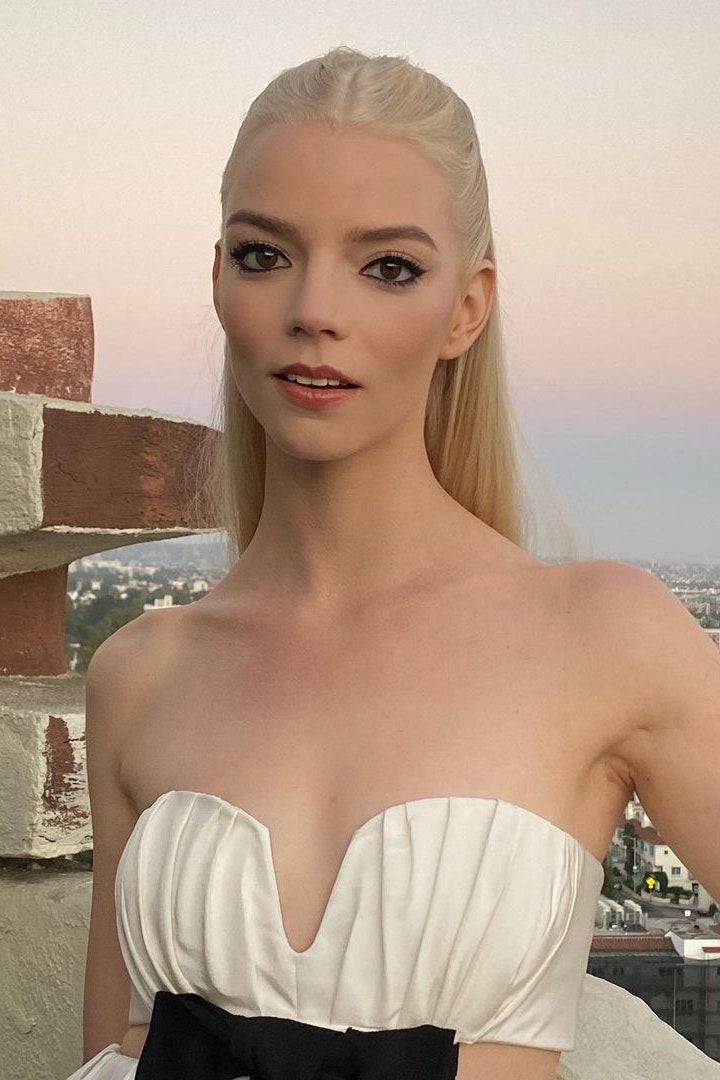 Beautiful Anya Taylor-Joy 2021 Wallpapers