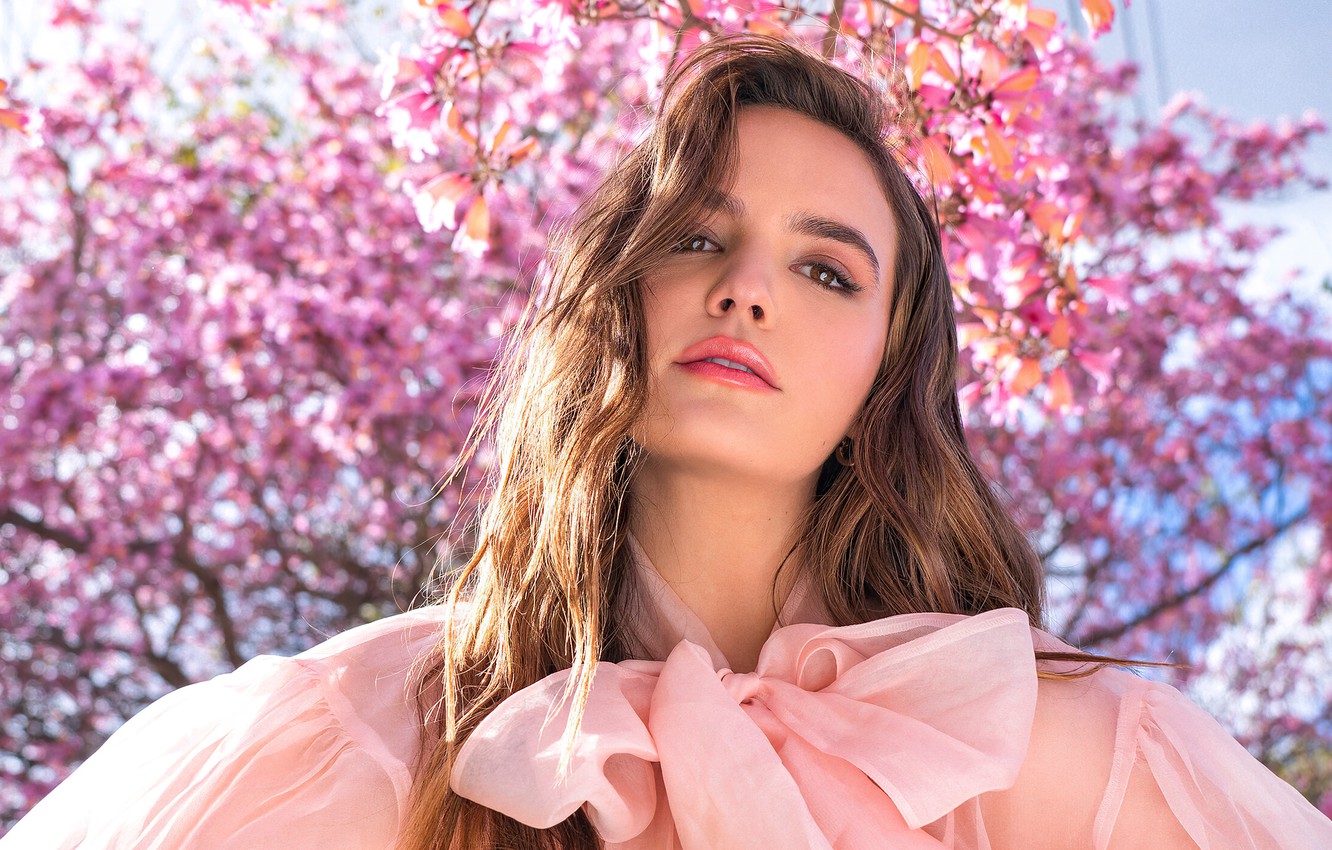 Beautiful Bailee Madison Wallpapers