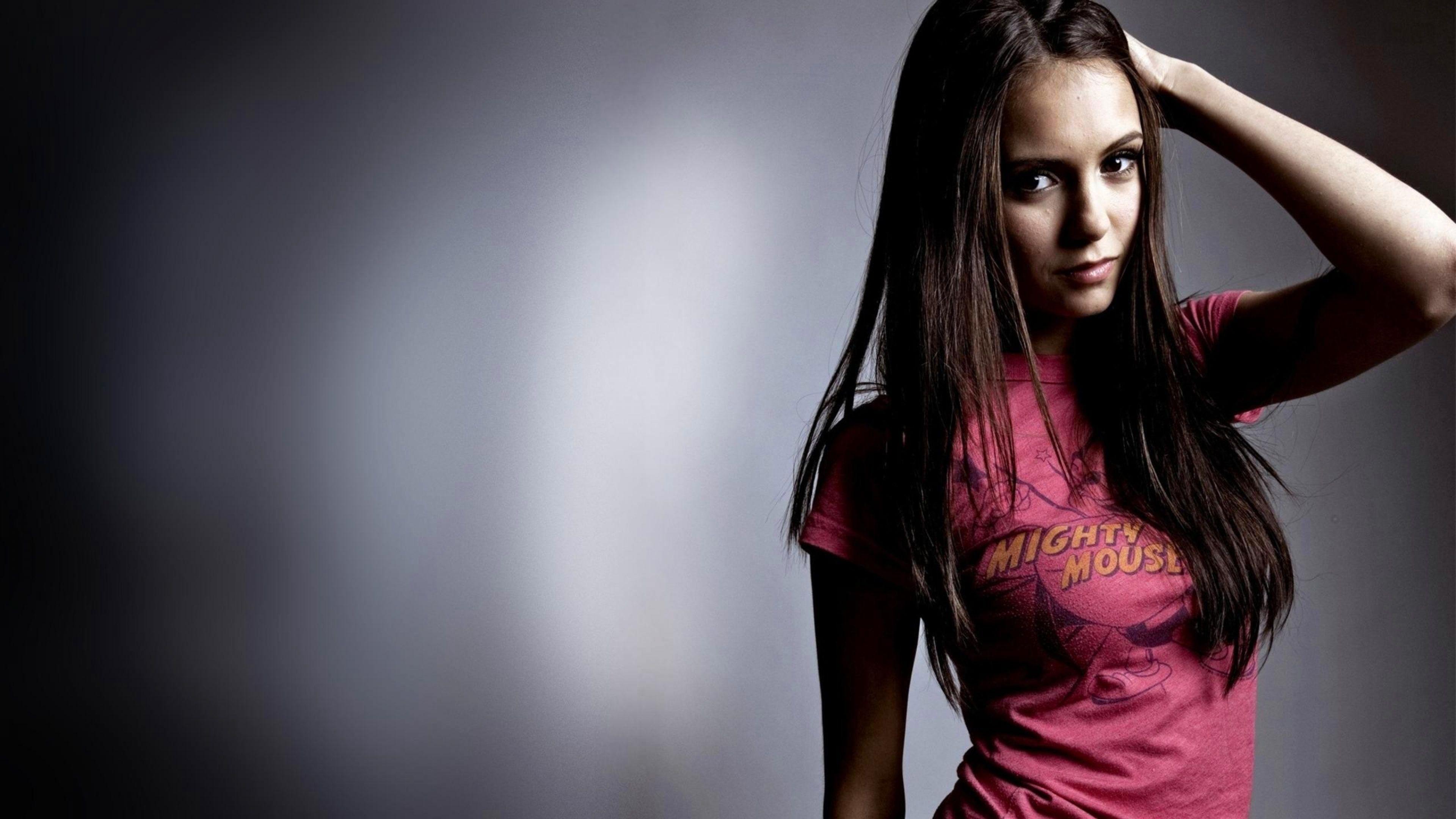 Beautiful Canadian Nina Dobrev Wallpapers