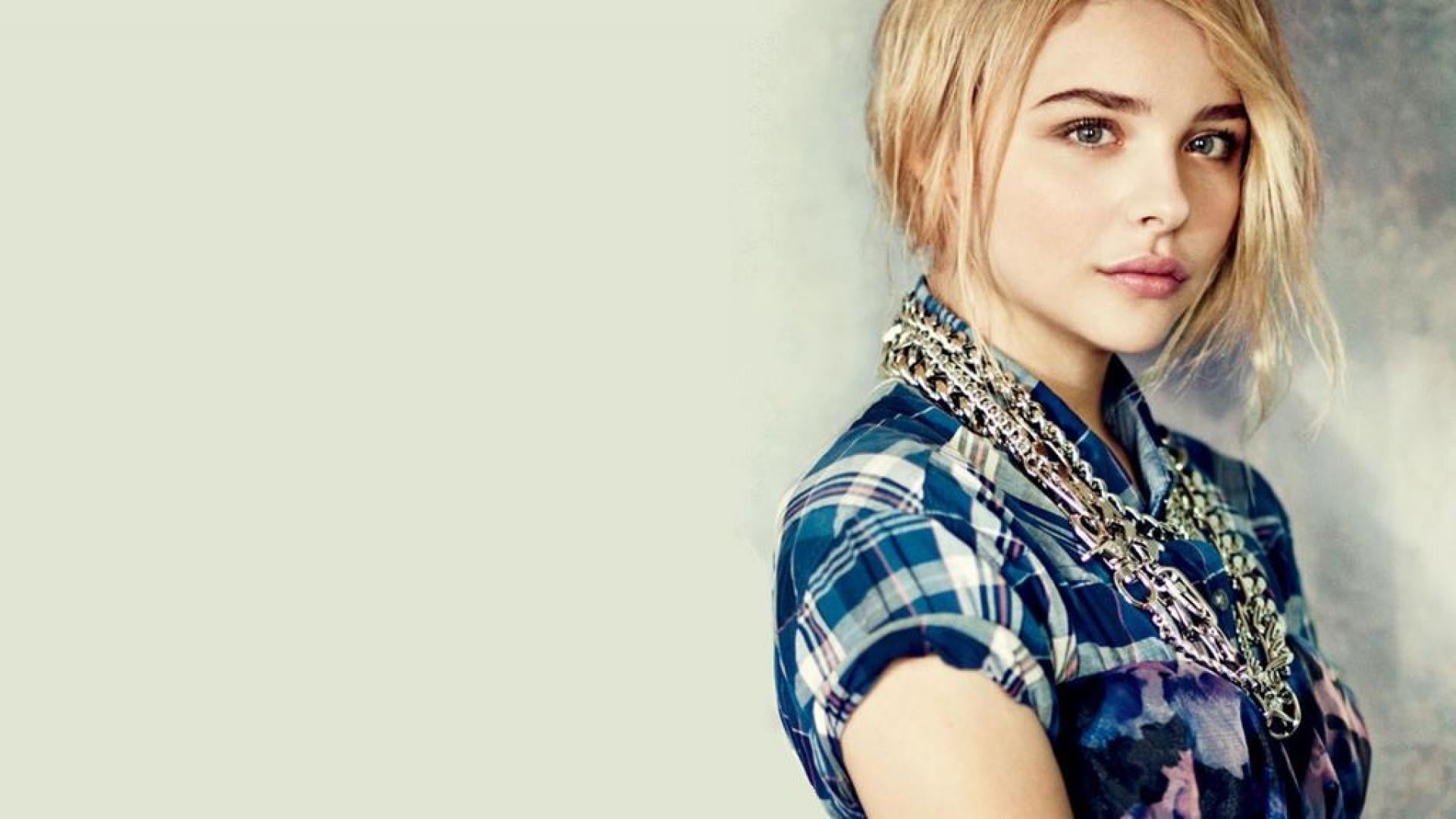 Beautiful Chloe Grace Moretz Wallpapers