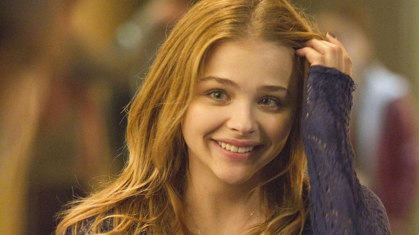 Beautiful Chloe Grace Moretz Wallpapers