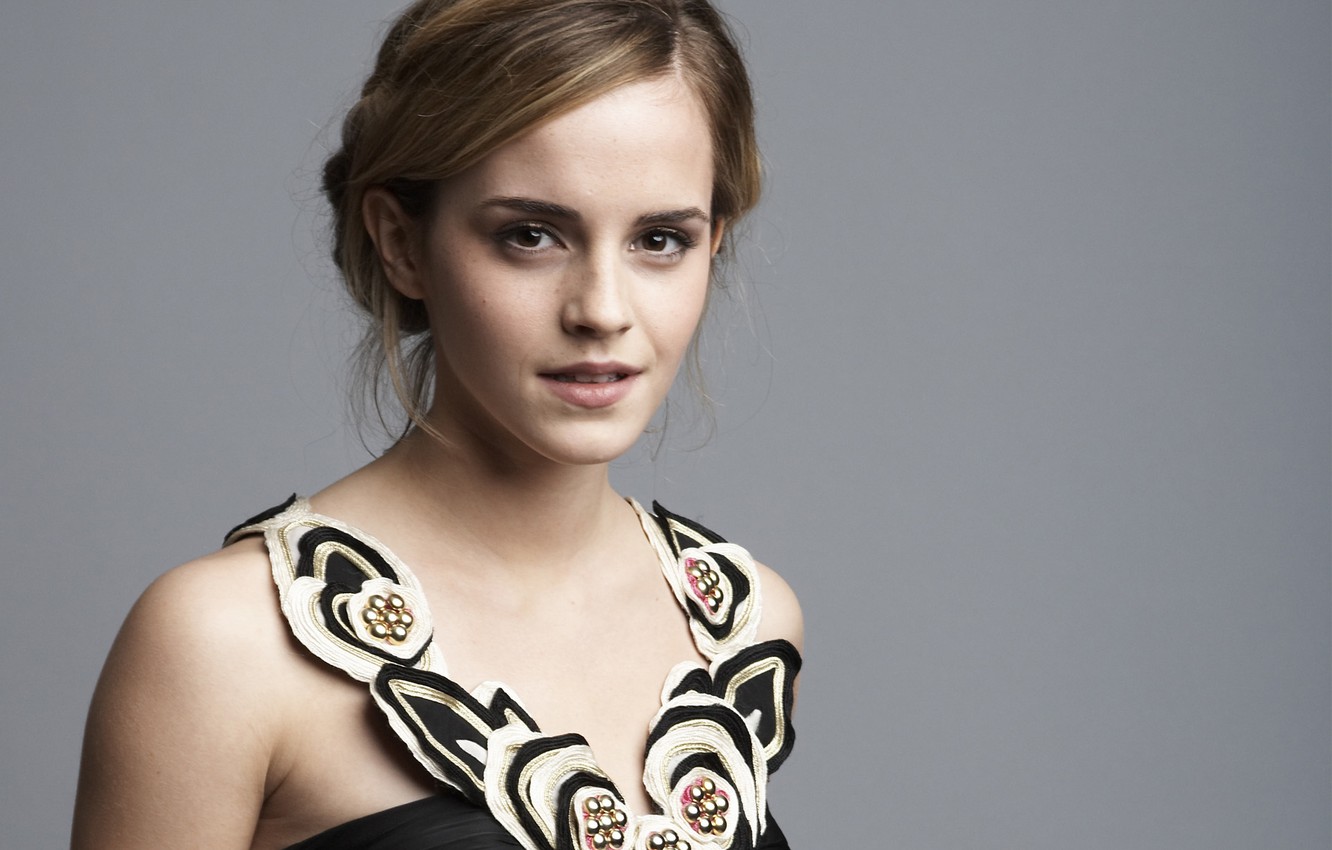 Beautiful Emma Watson Photoshoot Wallpapers