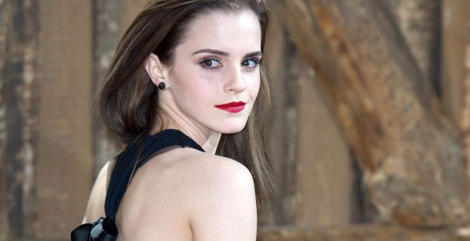 Beautiful Emma Watson Photoshoot Wallpapers