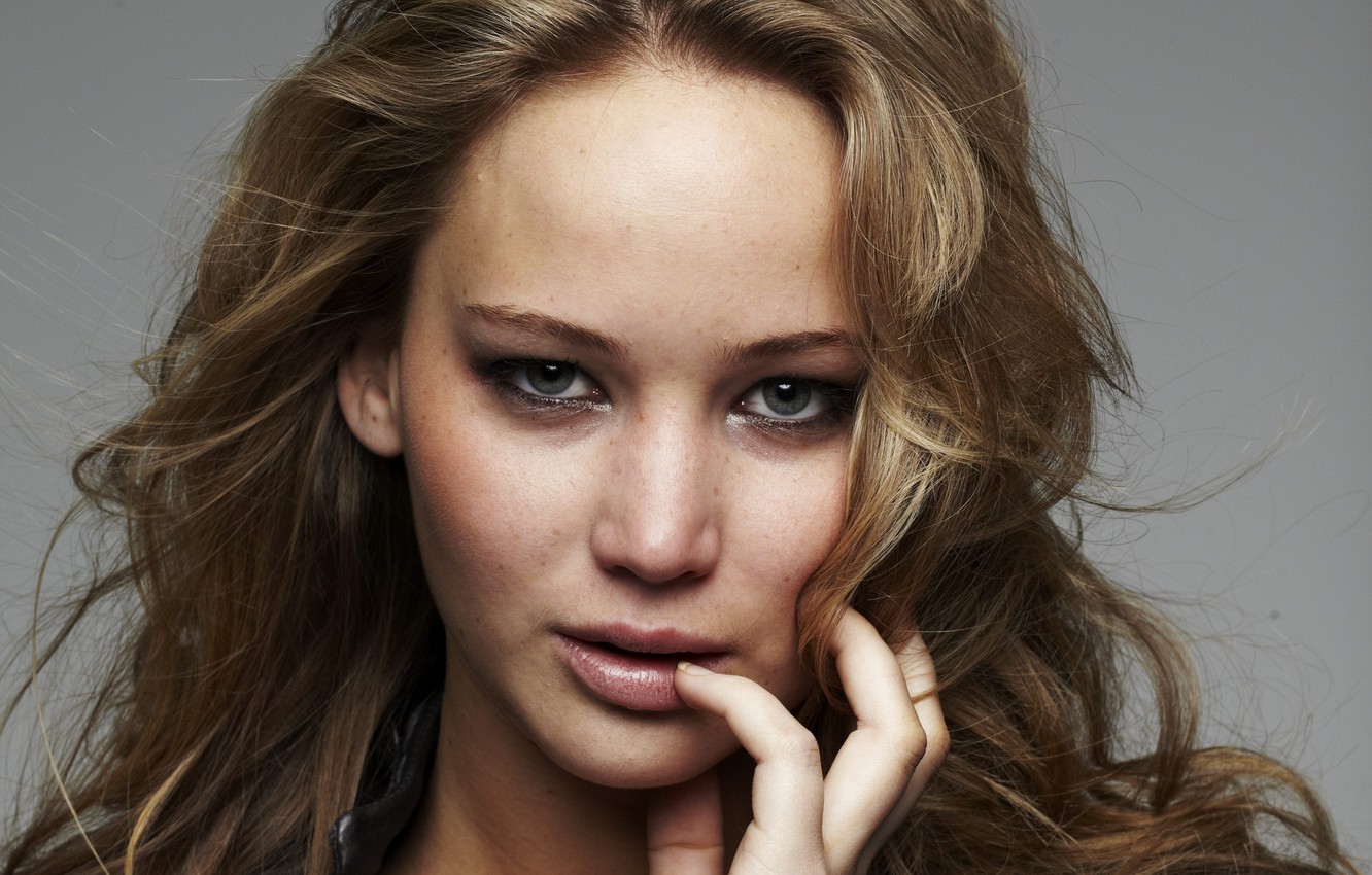 Beautiful Jennifer Lawrence Close Up Wallpapers