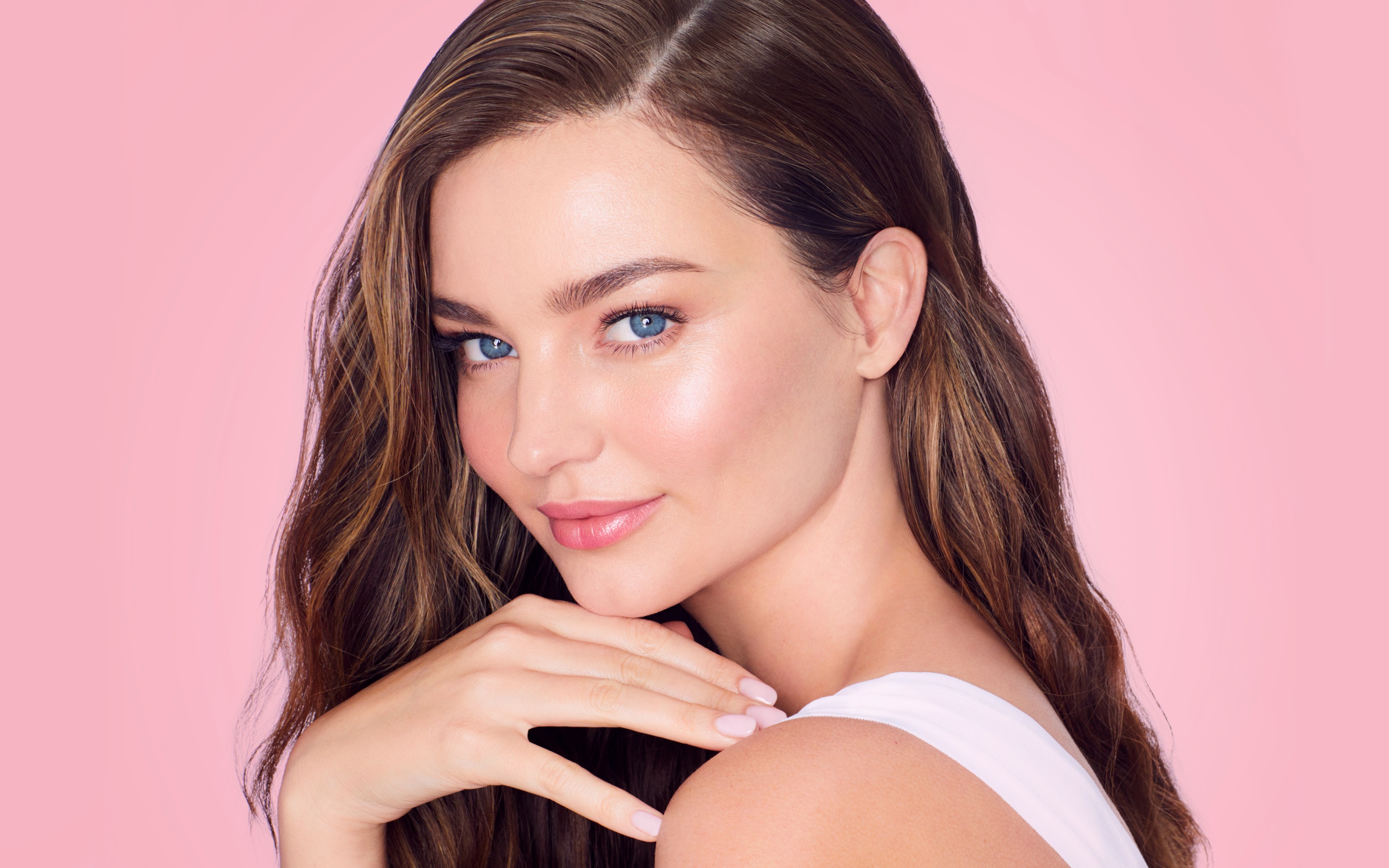 Beautiful Miranda Kerr 4K Wallpapers