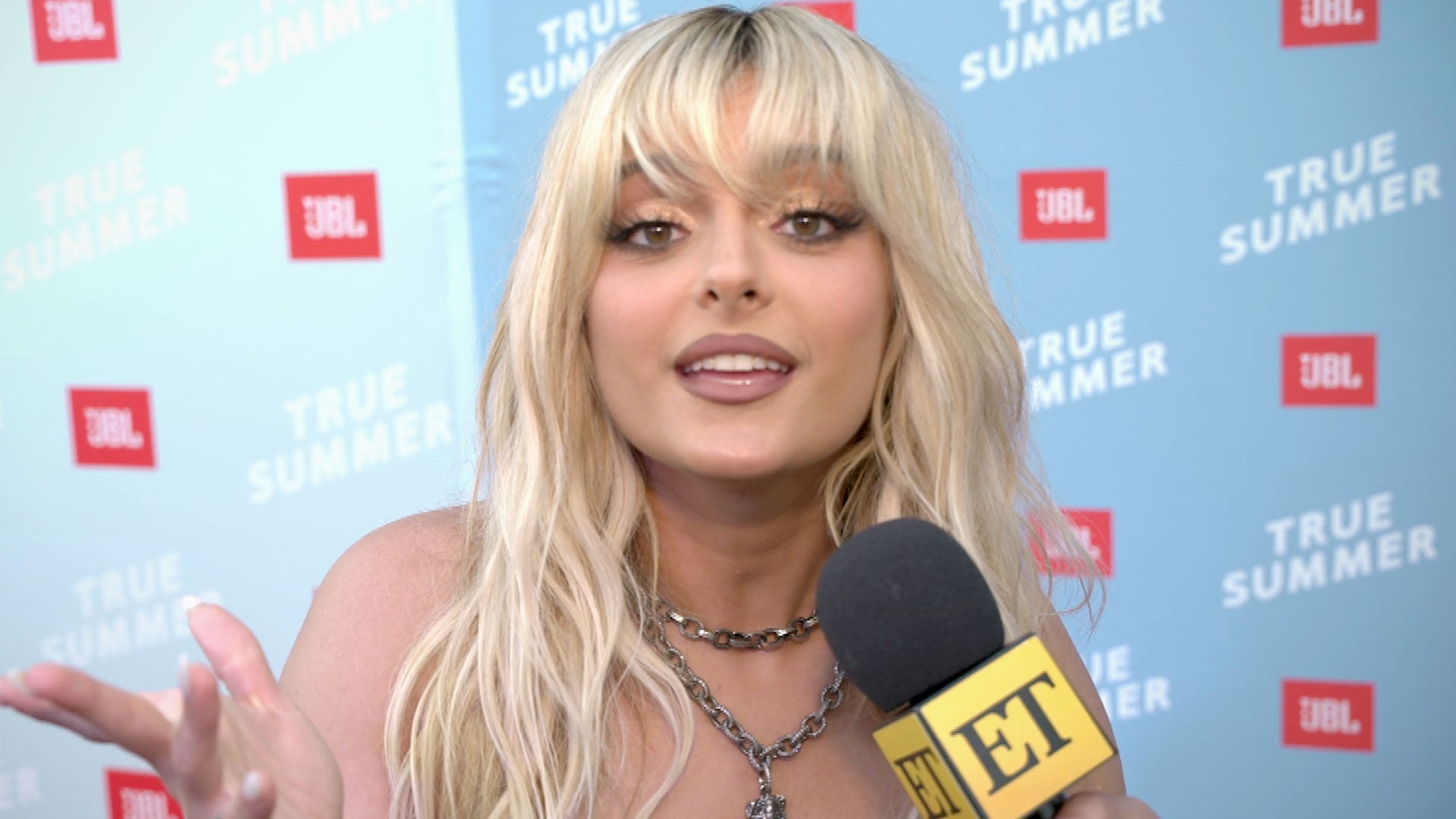 Bebe Rexha Singer 2021 Wallpapers