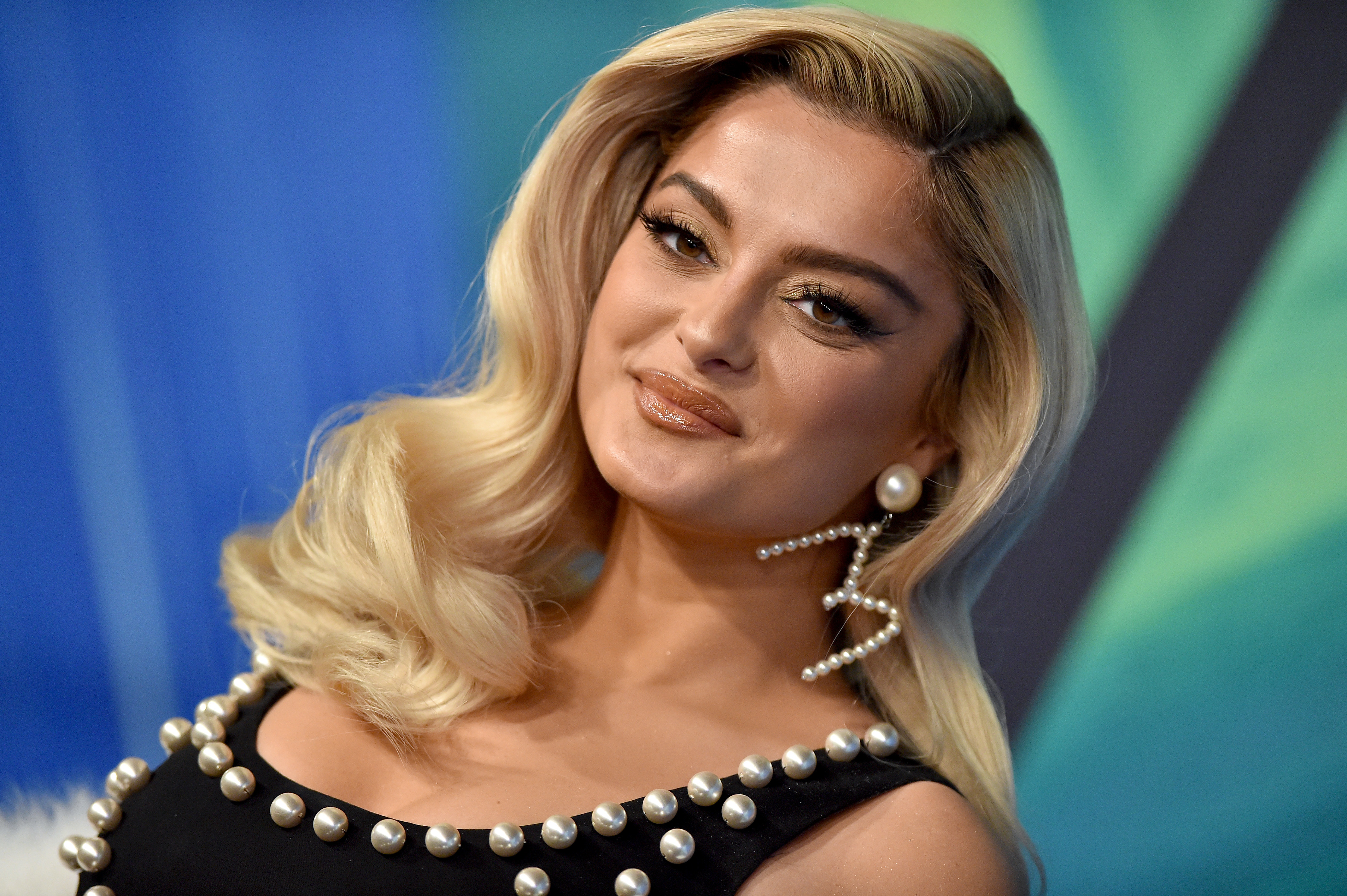 Bebe Rexha Singer 2021 Wallpapers