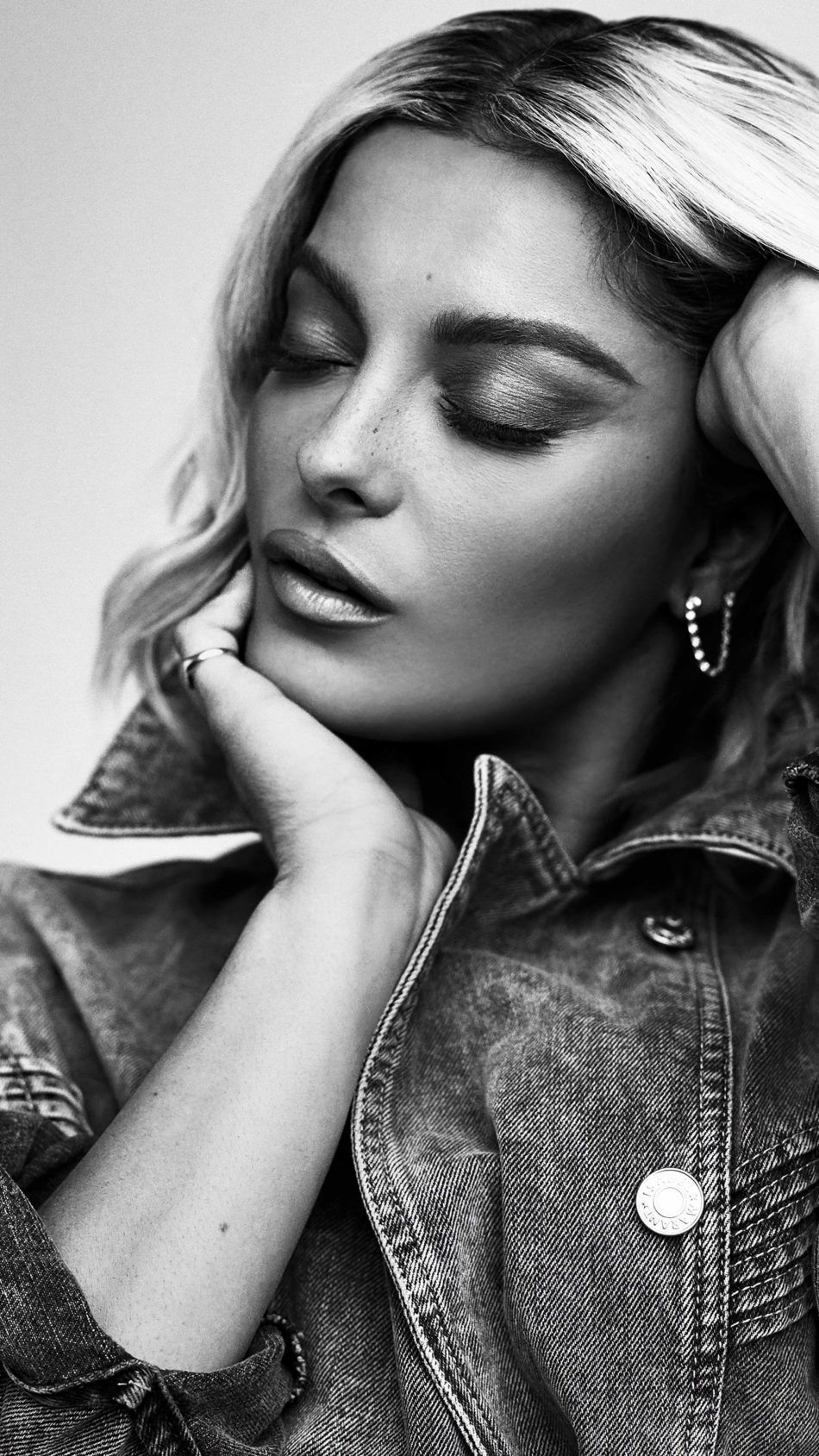 Bebe Rexha Singer 2021 Wallpapers