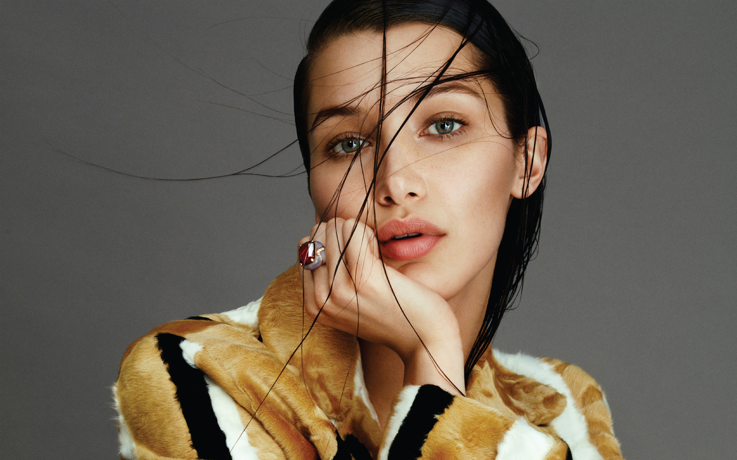 Bella Hadid Wallpapers