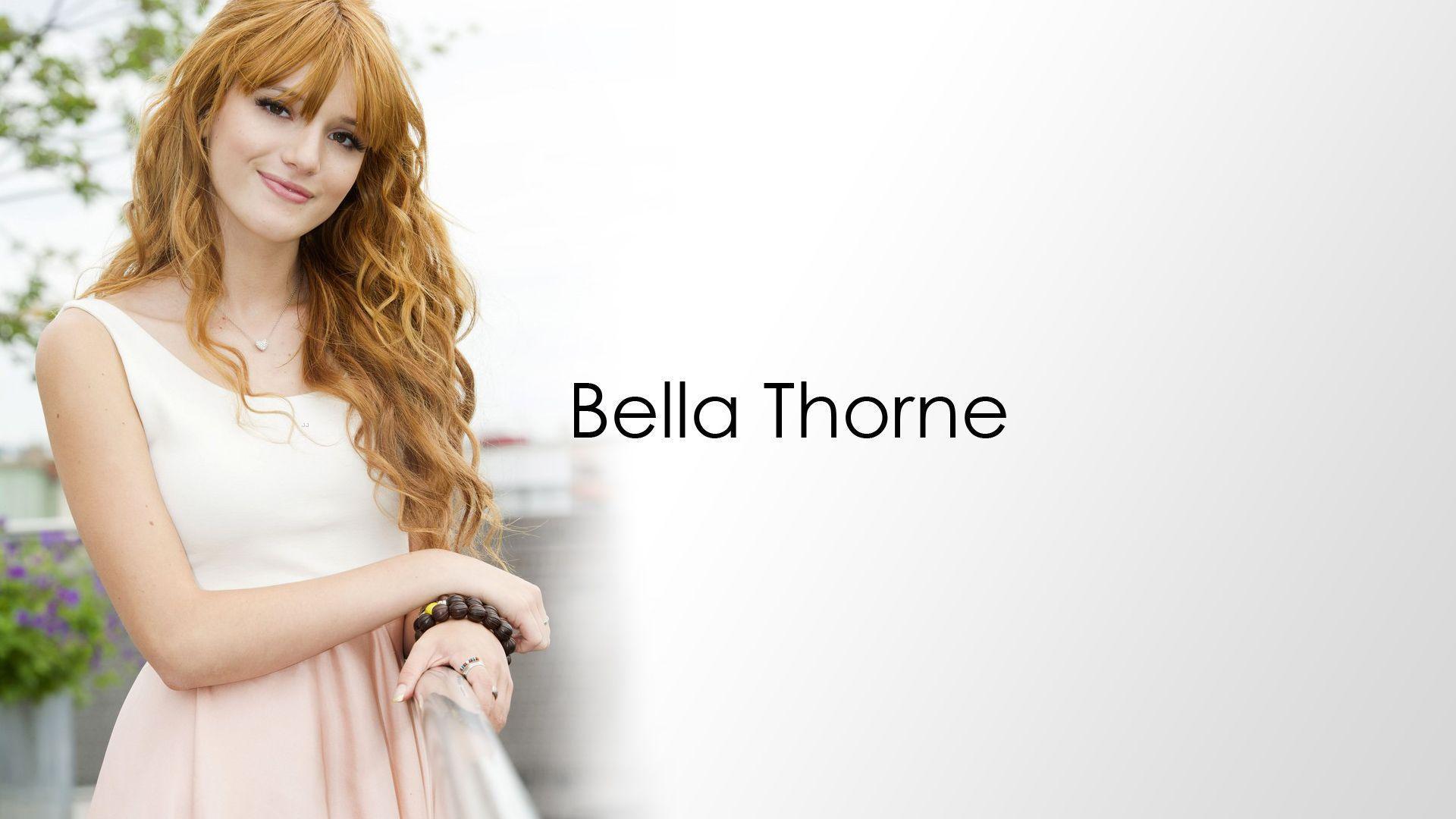 Bella Thorne American Wallpapers