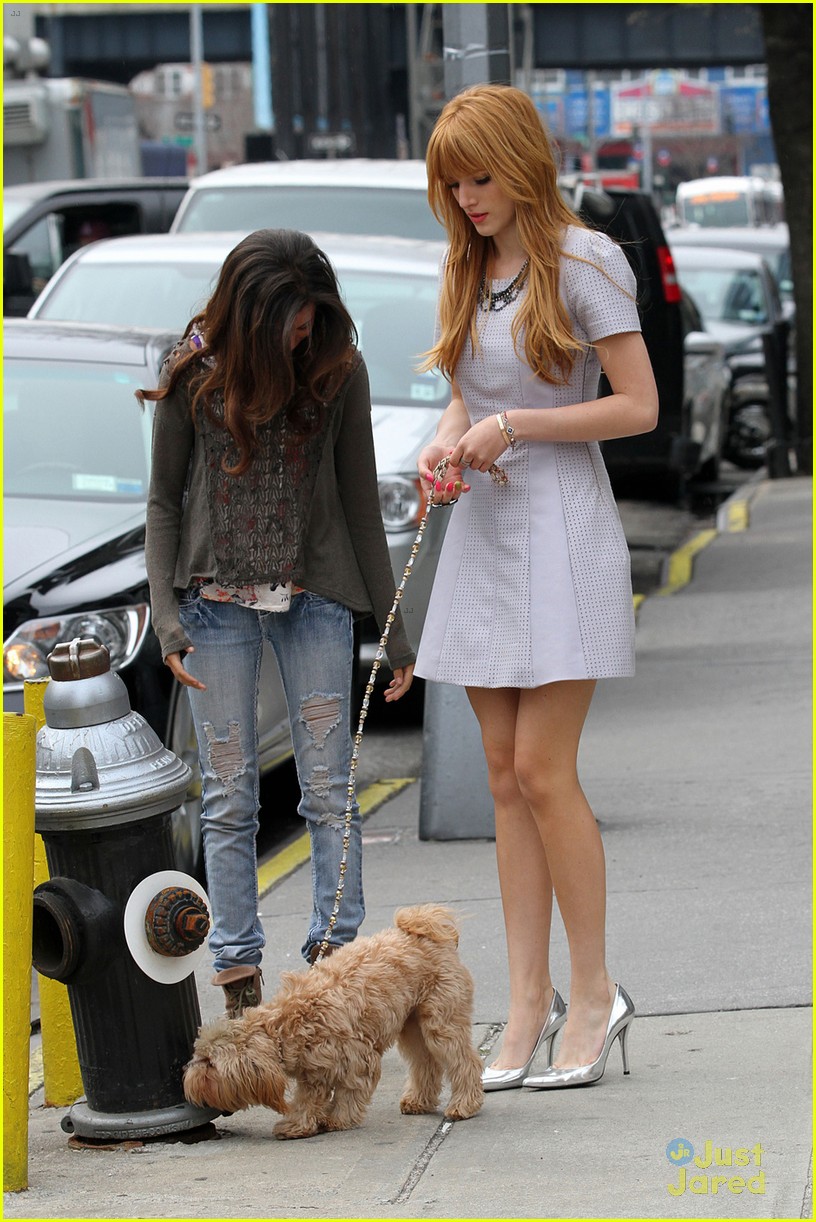 Bella Thorne With Her Dog Wallpapers