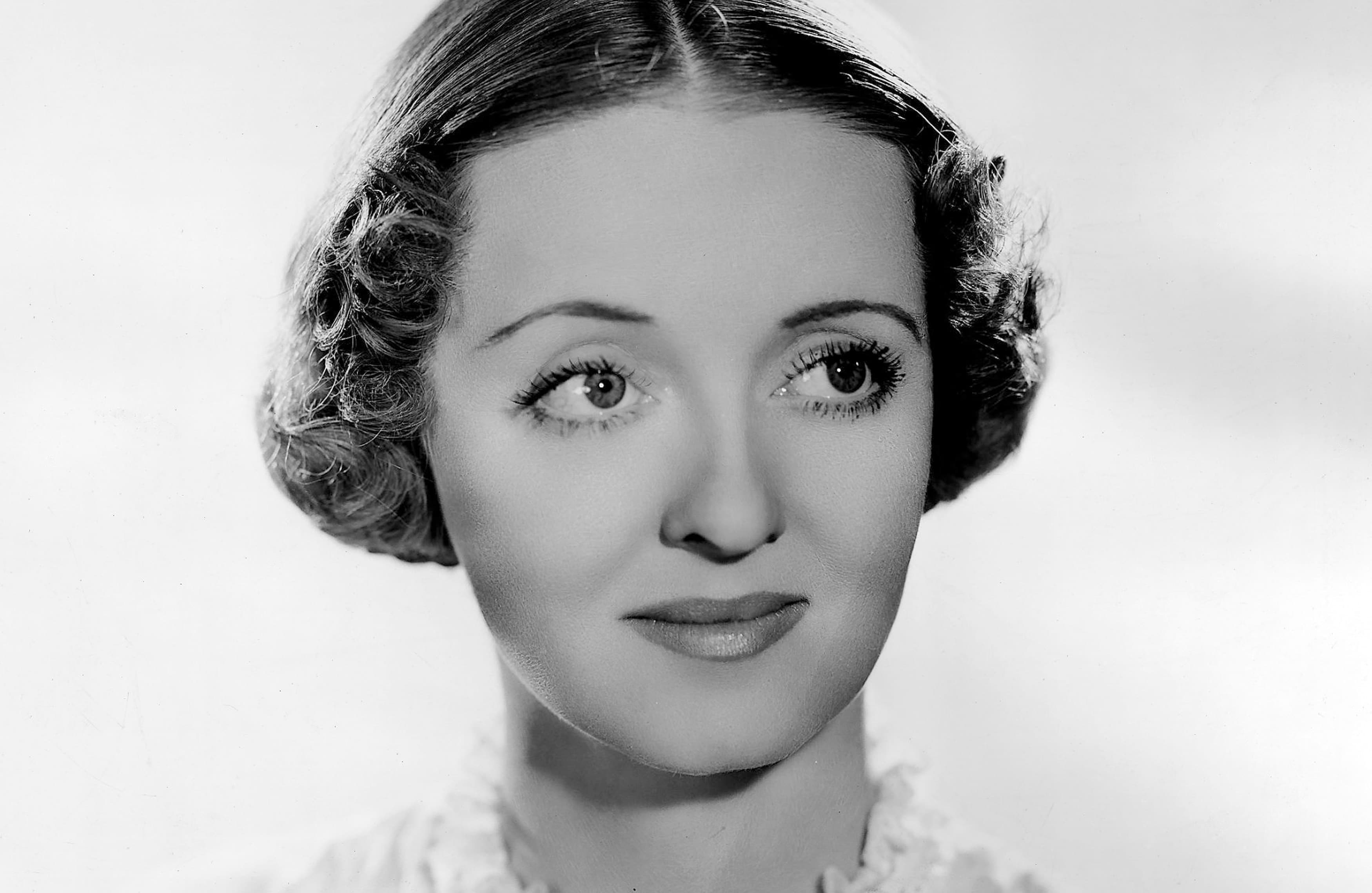 Bette Davis Wallpapers