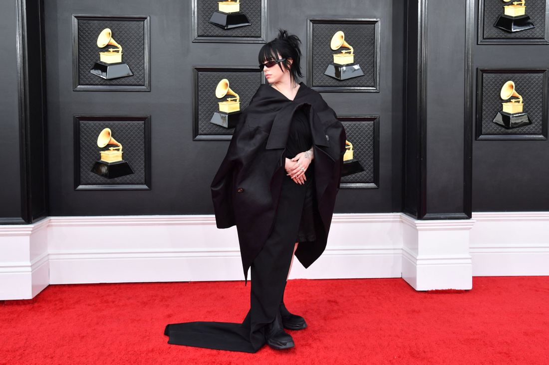 Billie Eilish Grammy Wallpapers