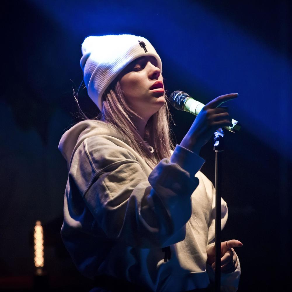 Billie Eilish Singer Wallpapers