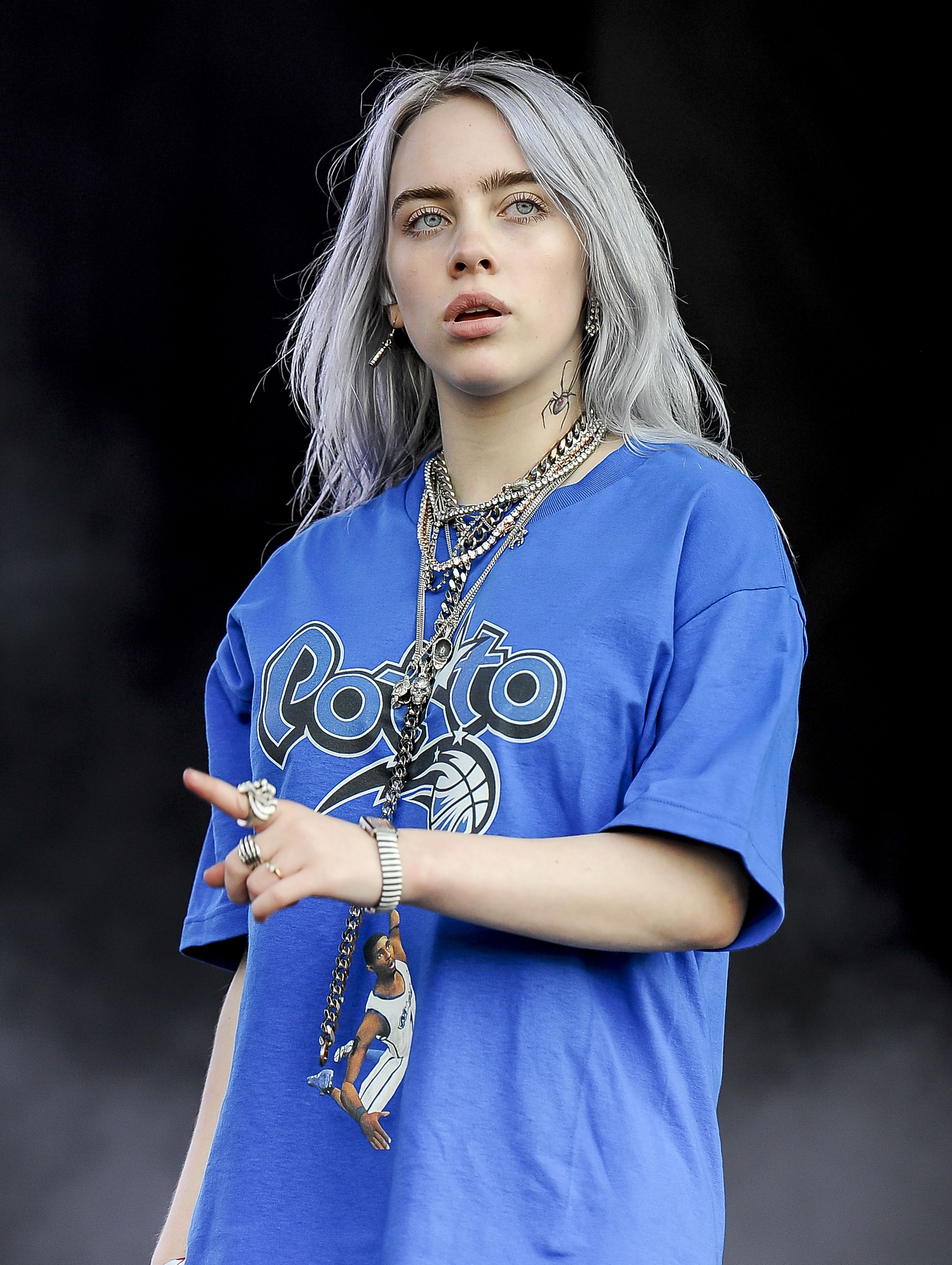 Billie Eilish SNL 2019 Wallpapers