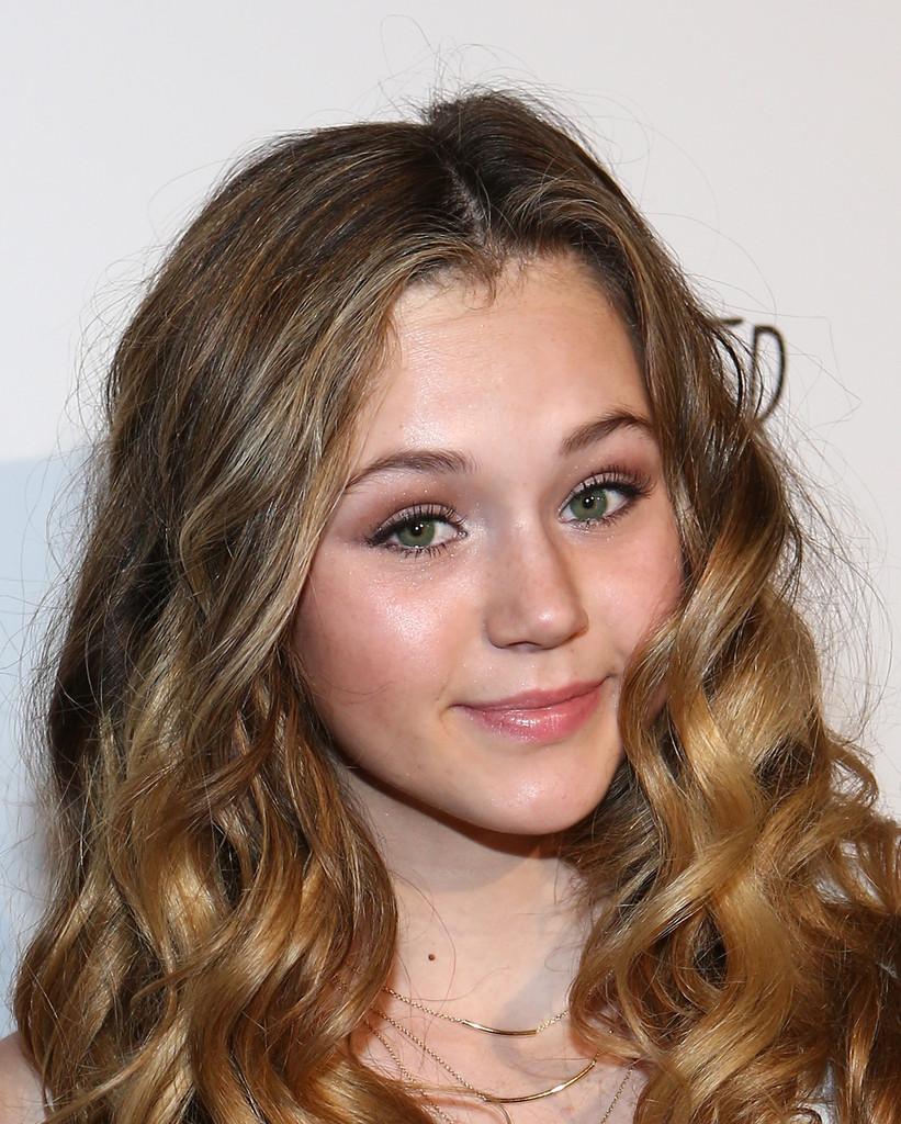 Brec Bassinger Wallpapers