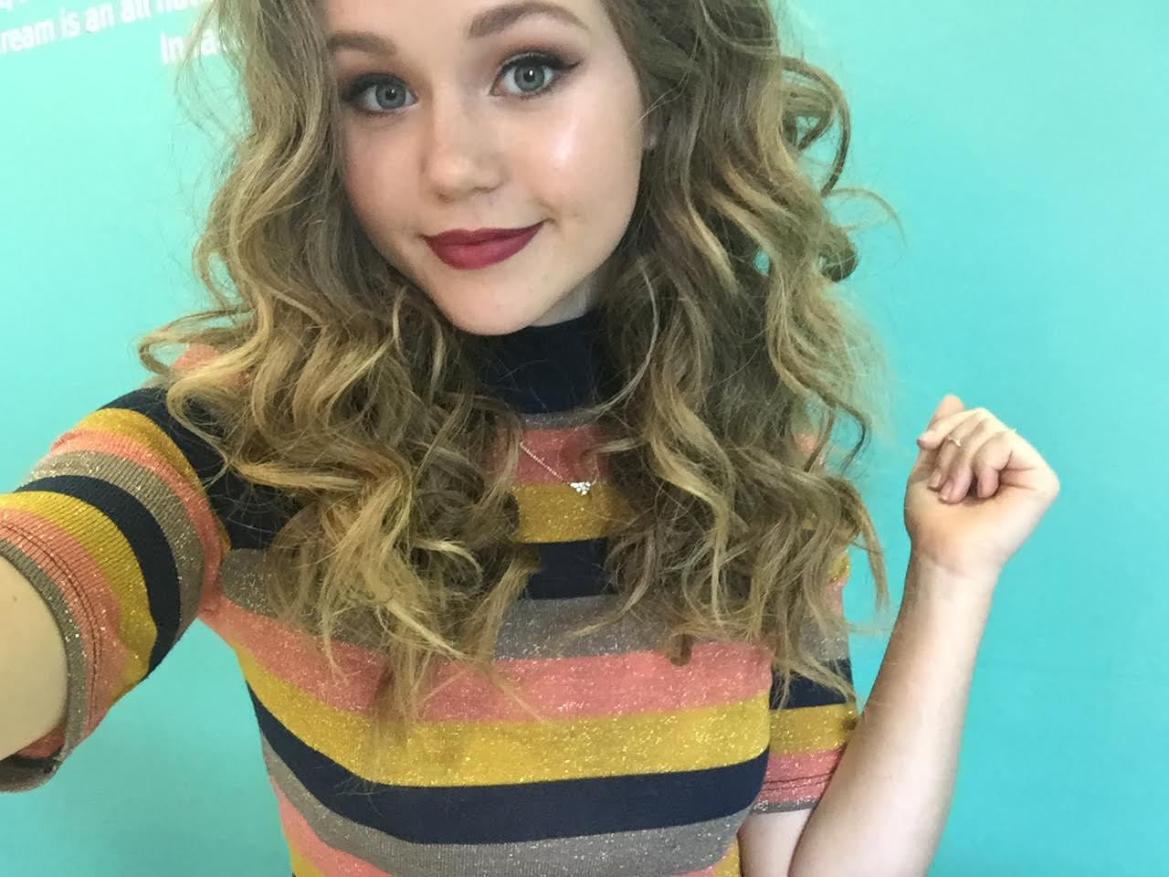 Brec Bassinger Wallpapers