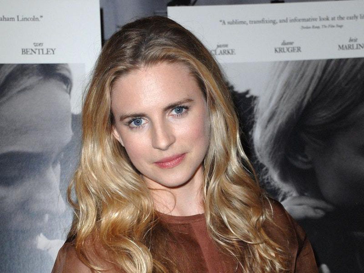 Brit Marling The Oa Actress Wallpapers