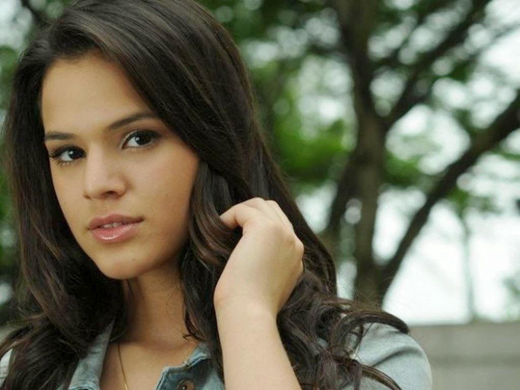 Bruna Marquezine Wallpapers