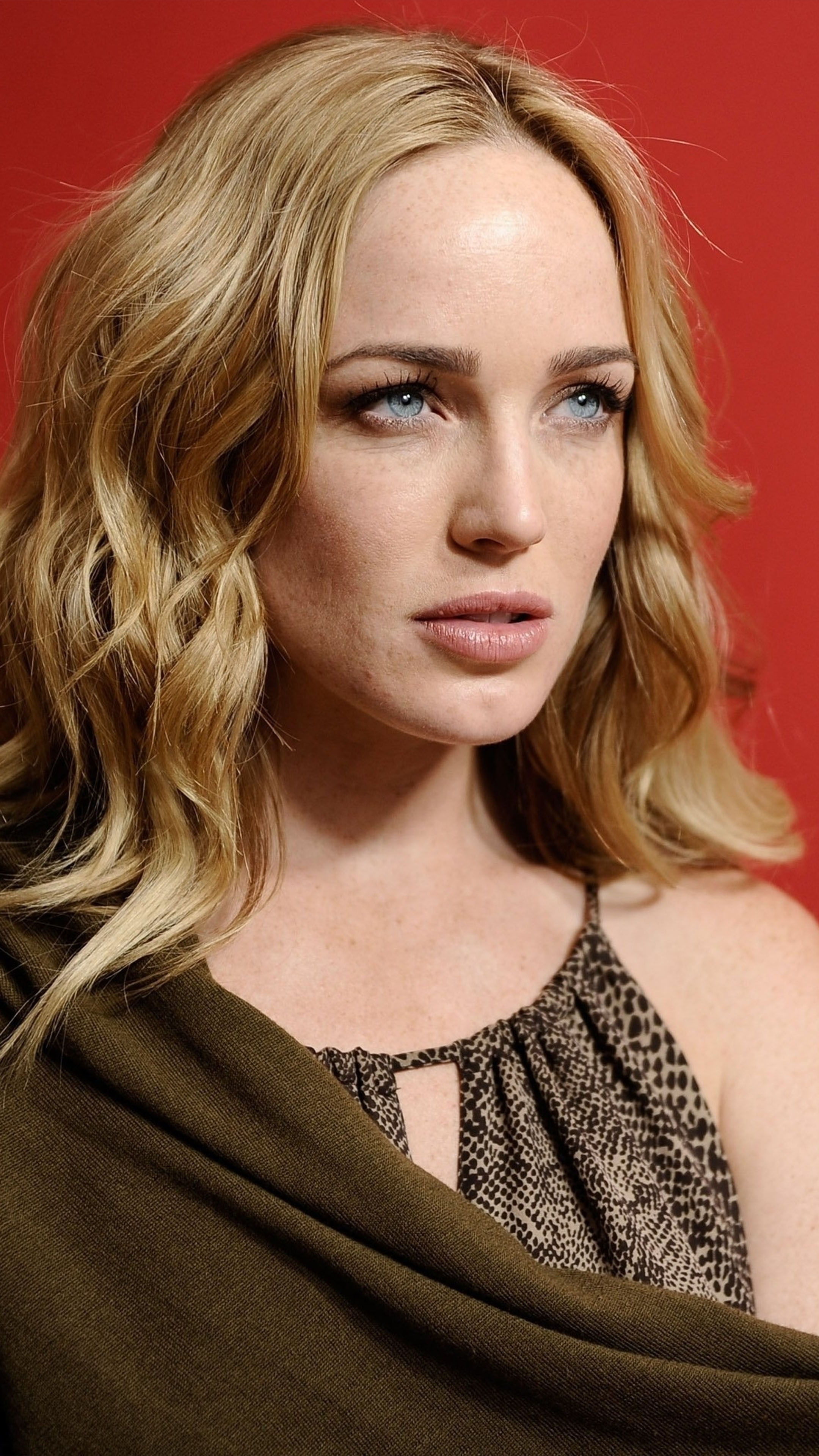 Caity Lotz 2021 Wallpapers