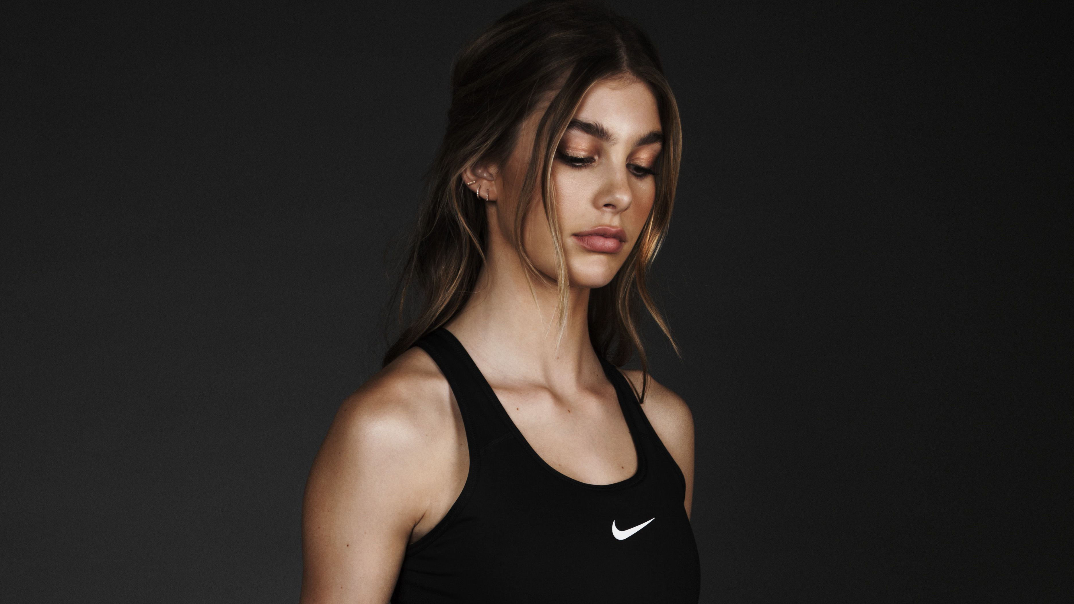Camila Morrone Model And Actress Wallpapers
