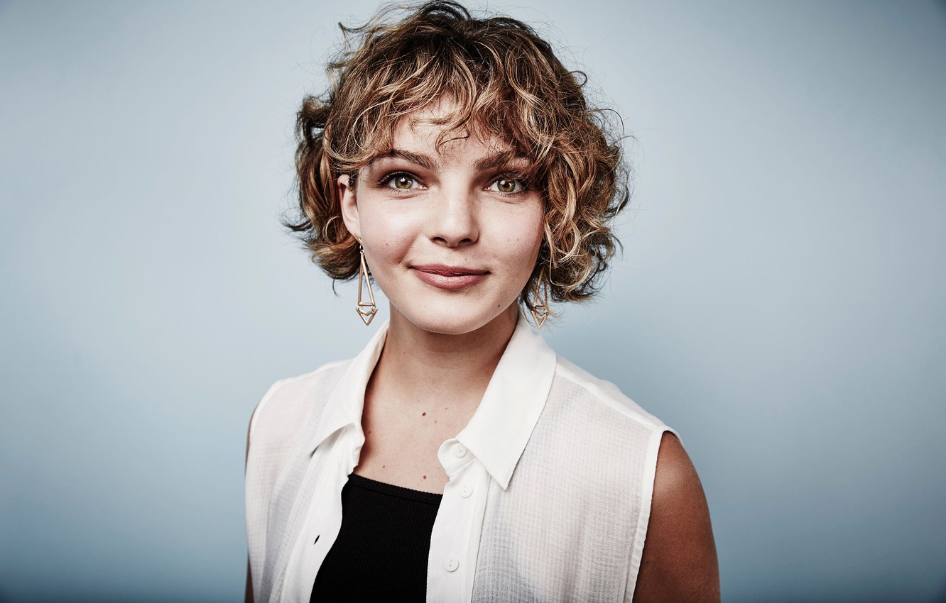 Camren Bicondova 2017 Wallpapers