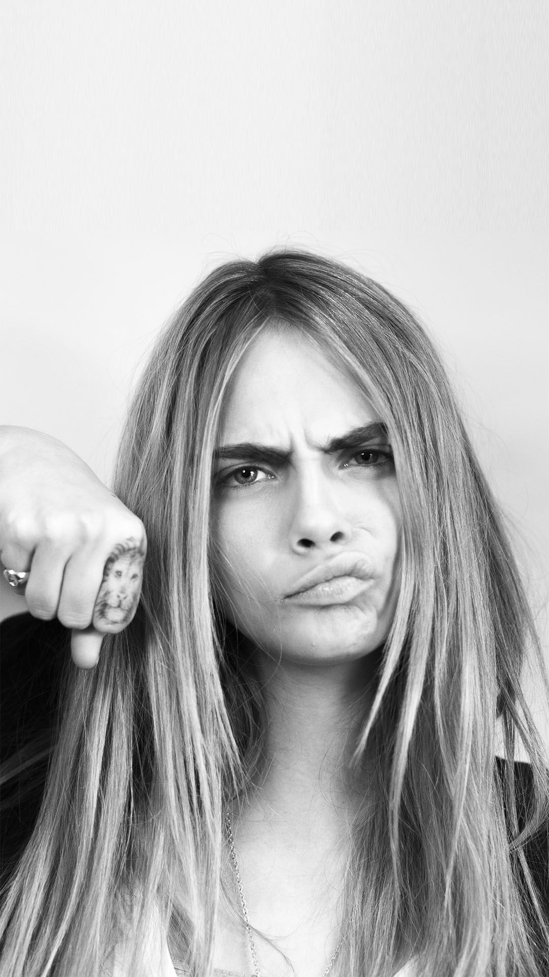 Cara Delevingne Wallpapers