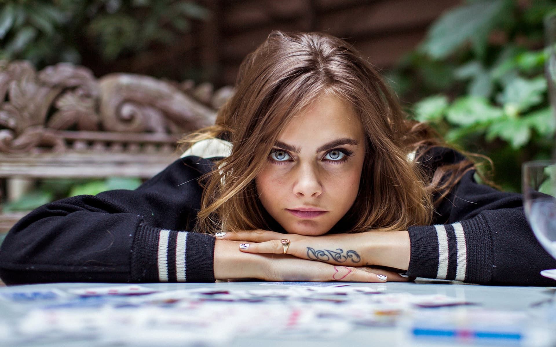 Cara Delevingne Wallpapers