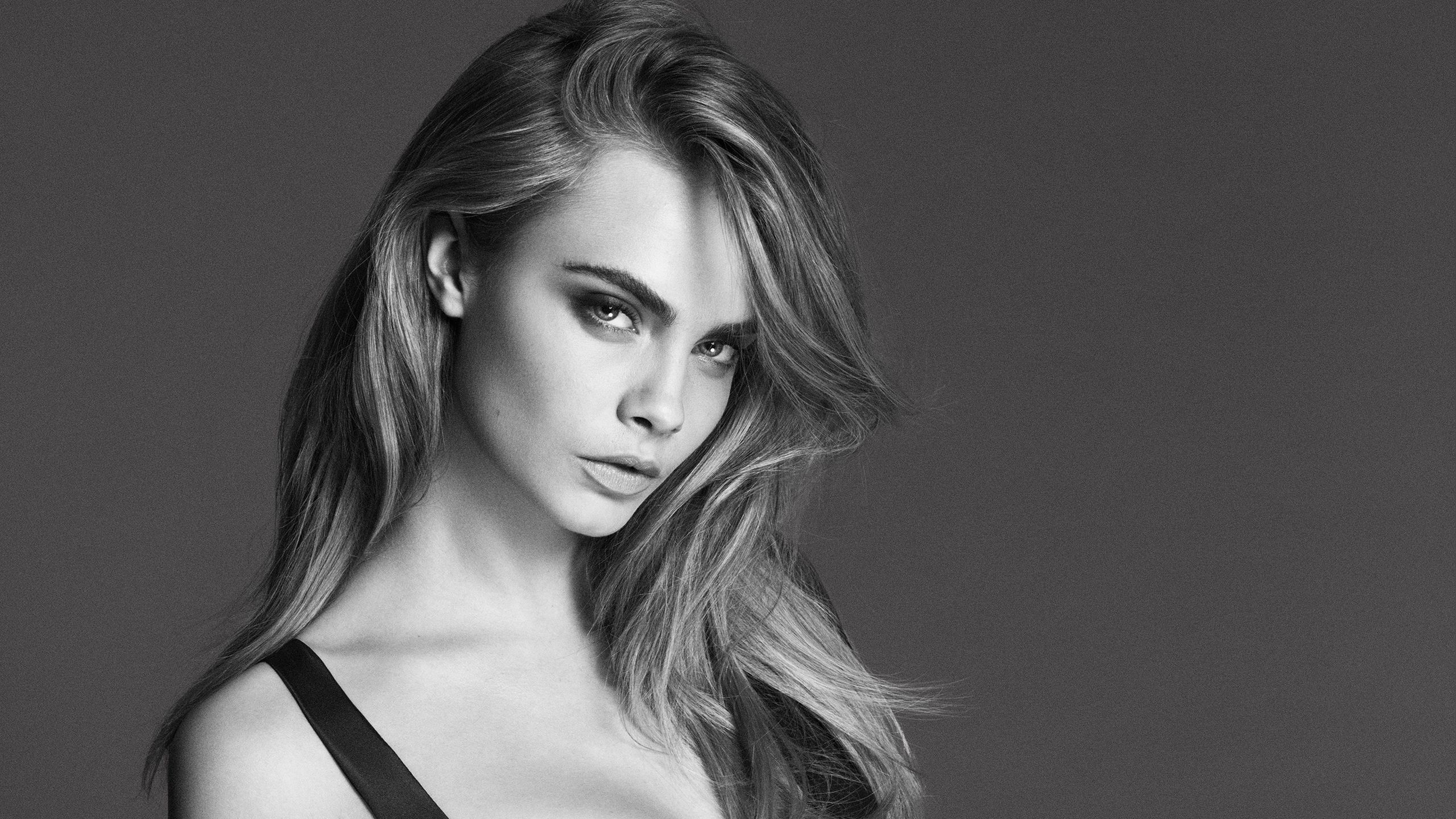 Cara Delevingne English Wallpapers