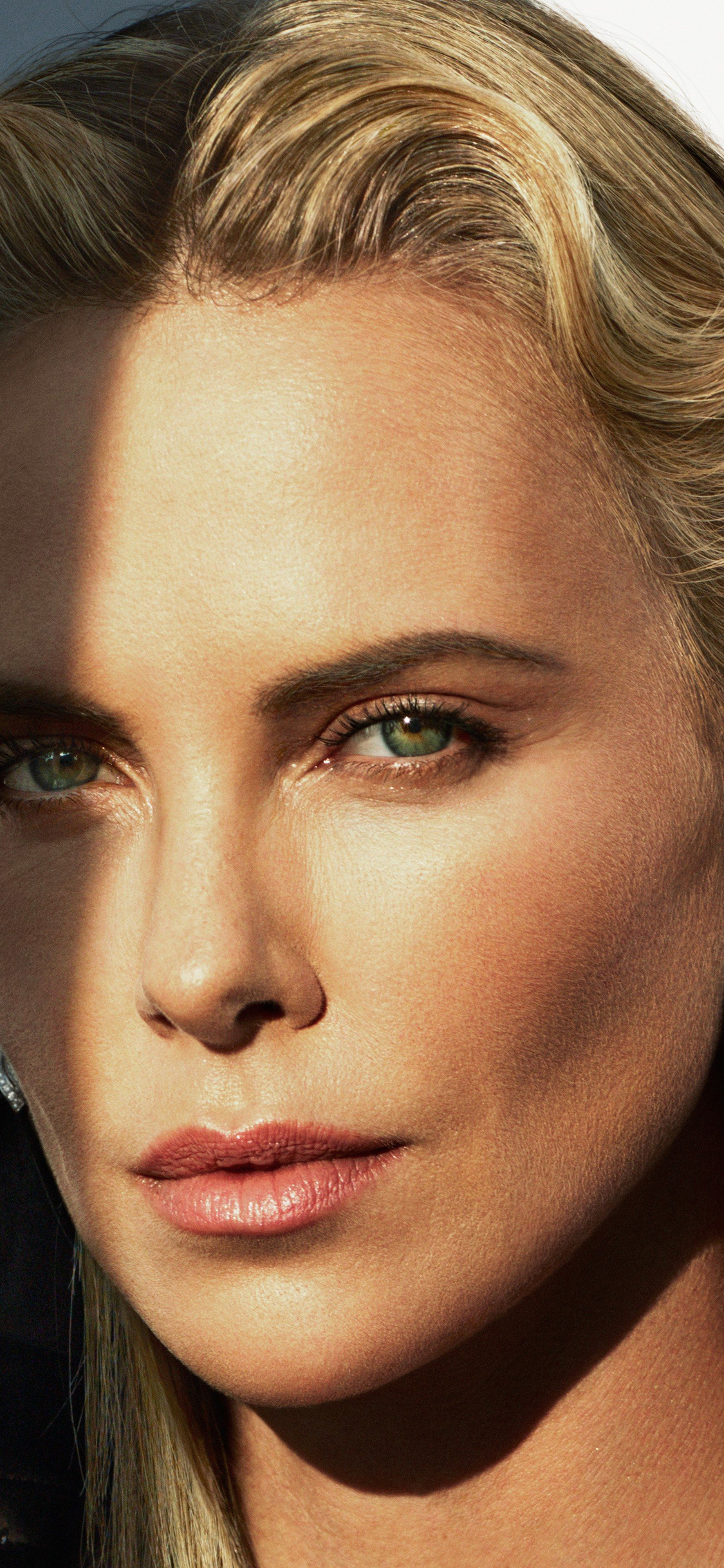 Charlize Theron Wallpapers