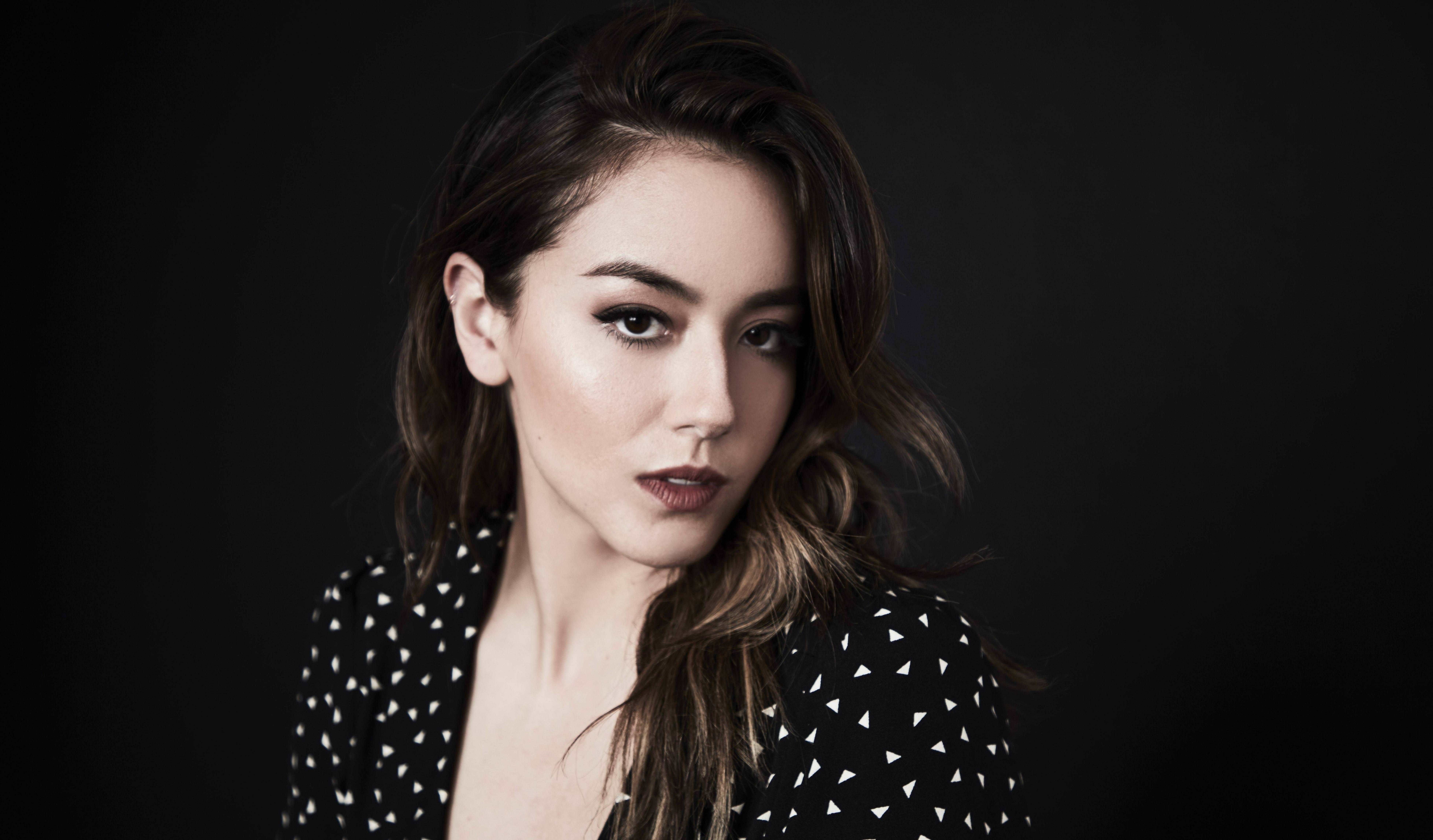 Chloe Bennet Wallpapers