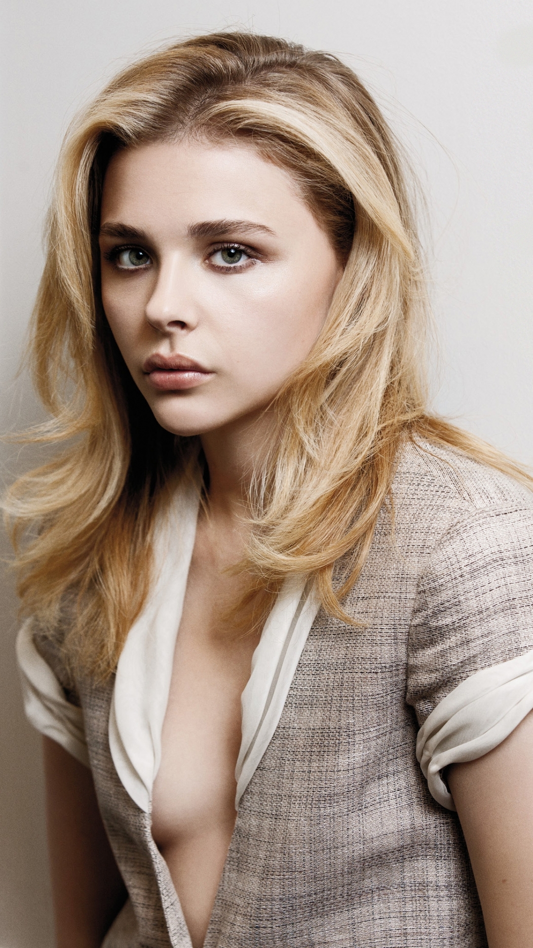 Chloe Grace Moretz 2019 Wallpapers