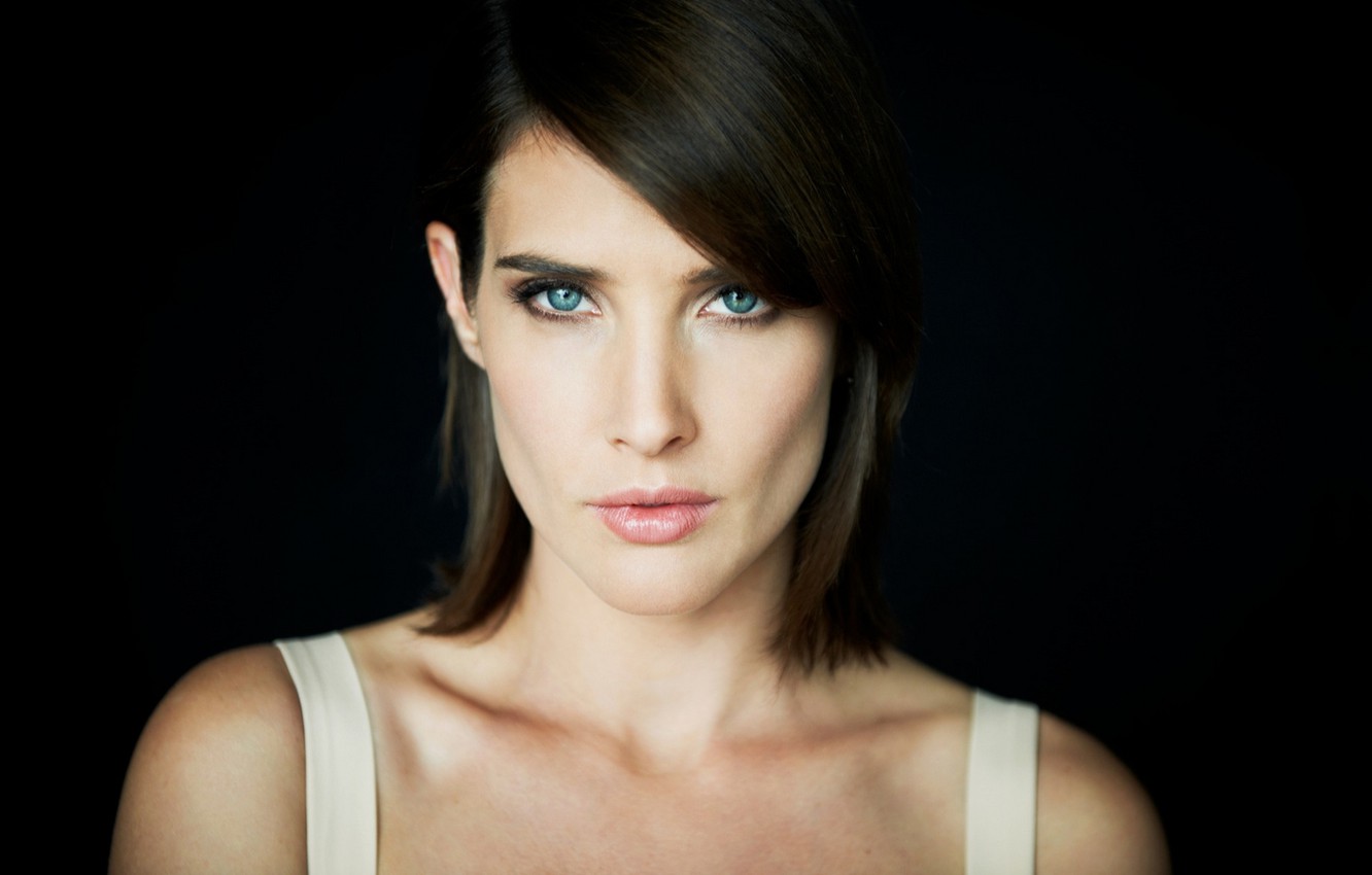 Cobie Smulders Portrait Wallpapers