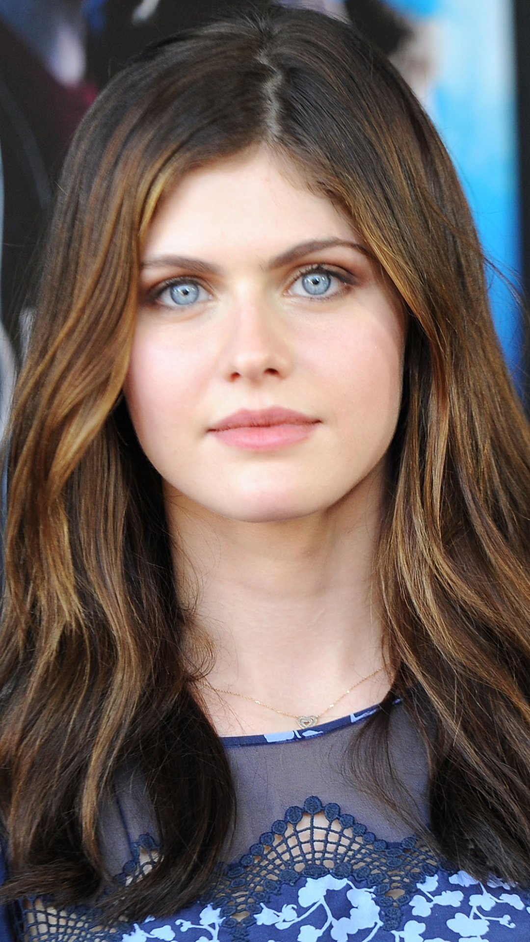 Cute Alexandra Daddario Smiling Wallpapers