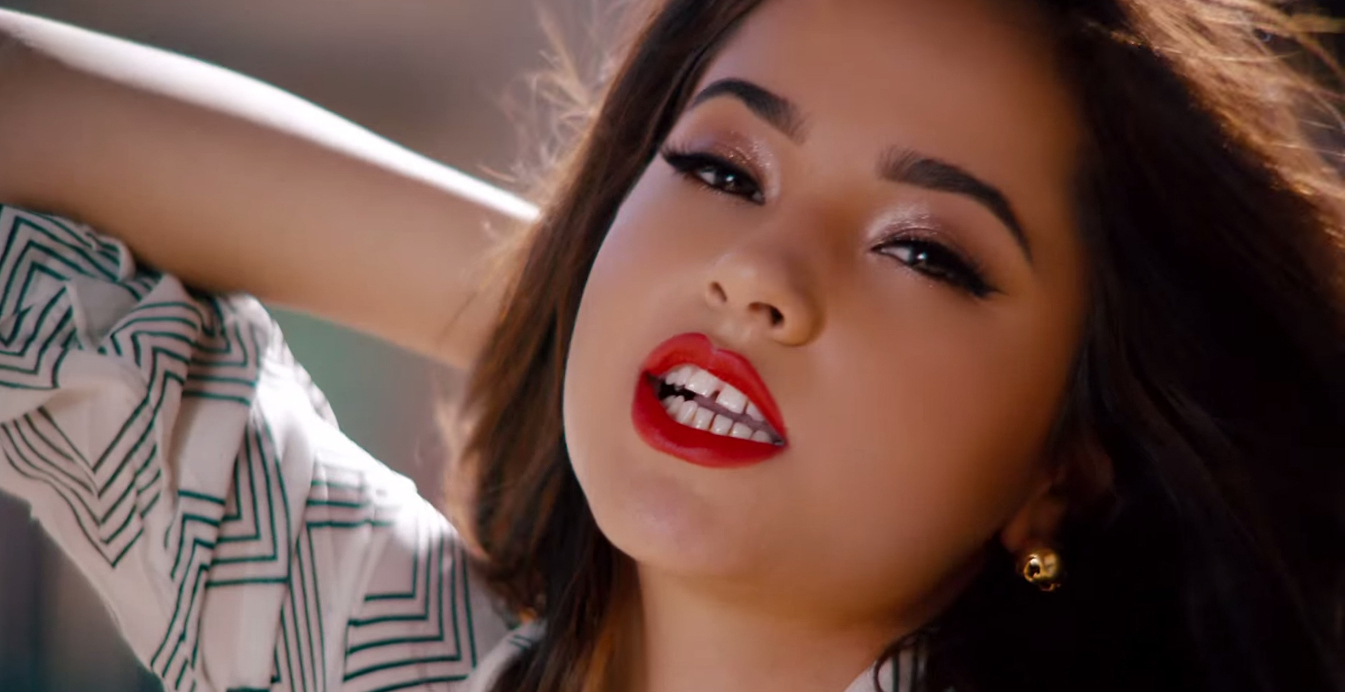 Cute Becky G Wallpapers