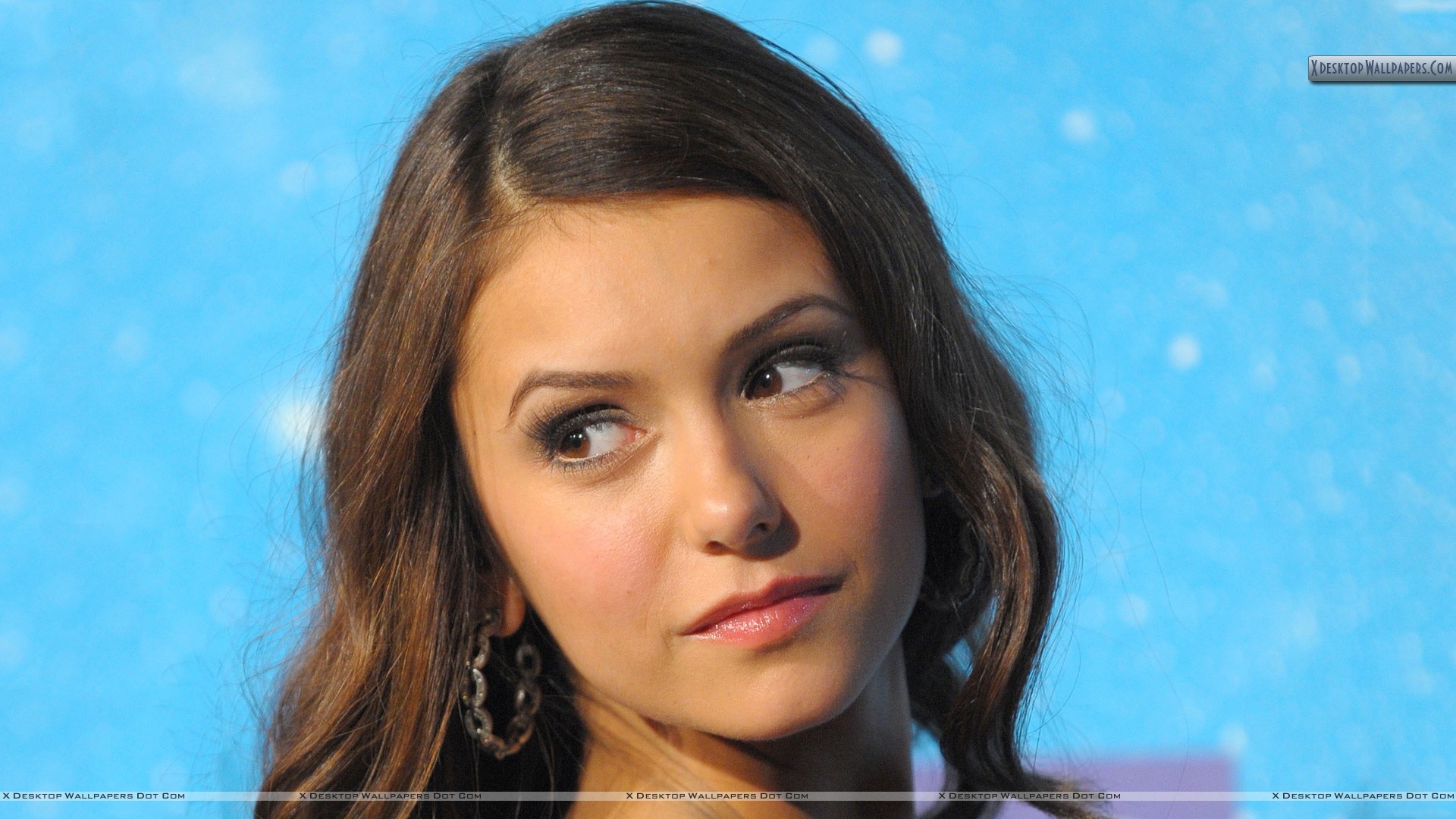 Cute Nina Dobrev 2017 Wallpapers