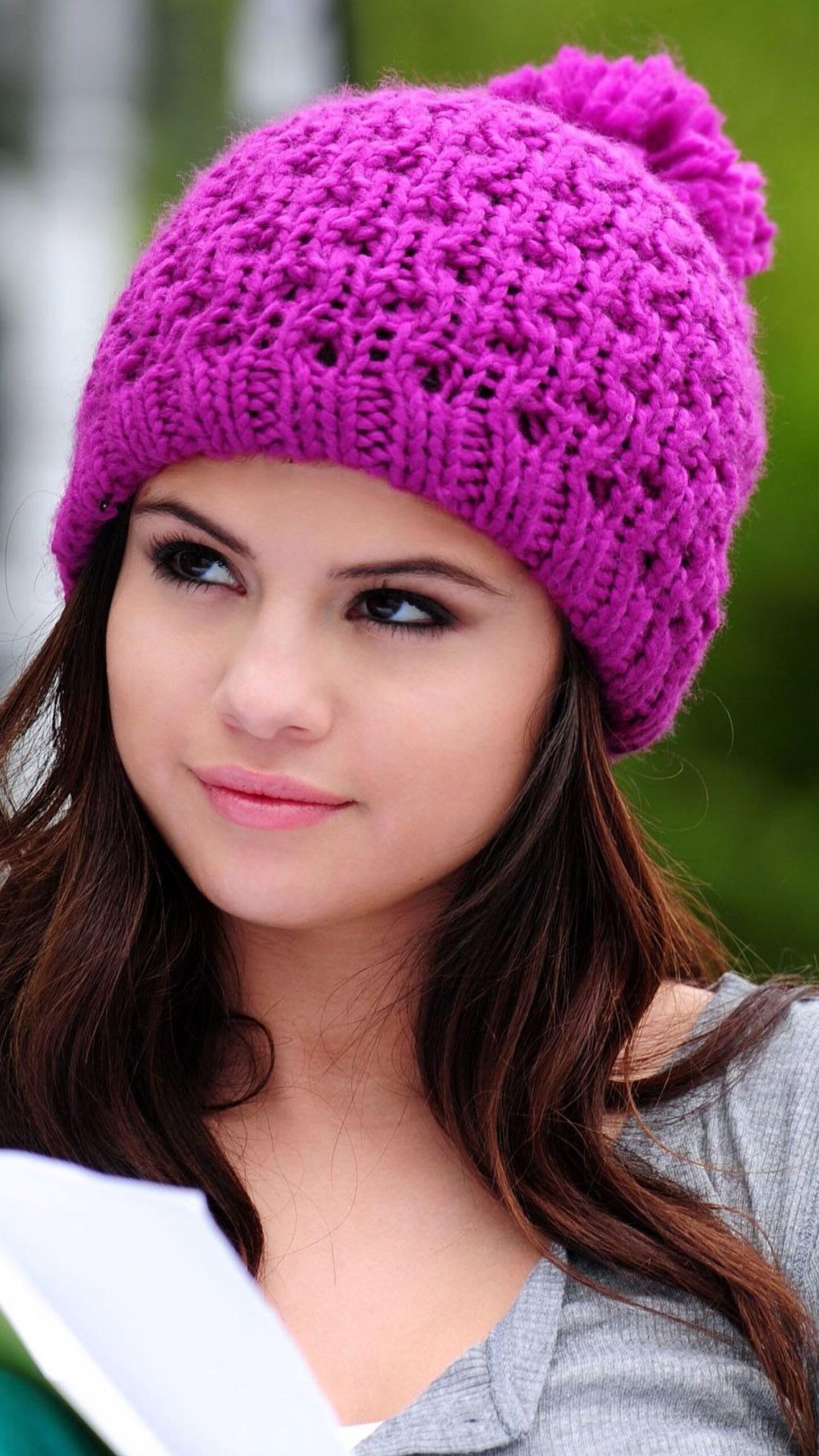 Cute Selena Gomez Photoshoot Wallpapers