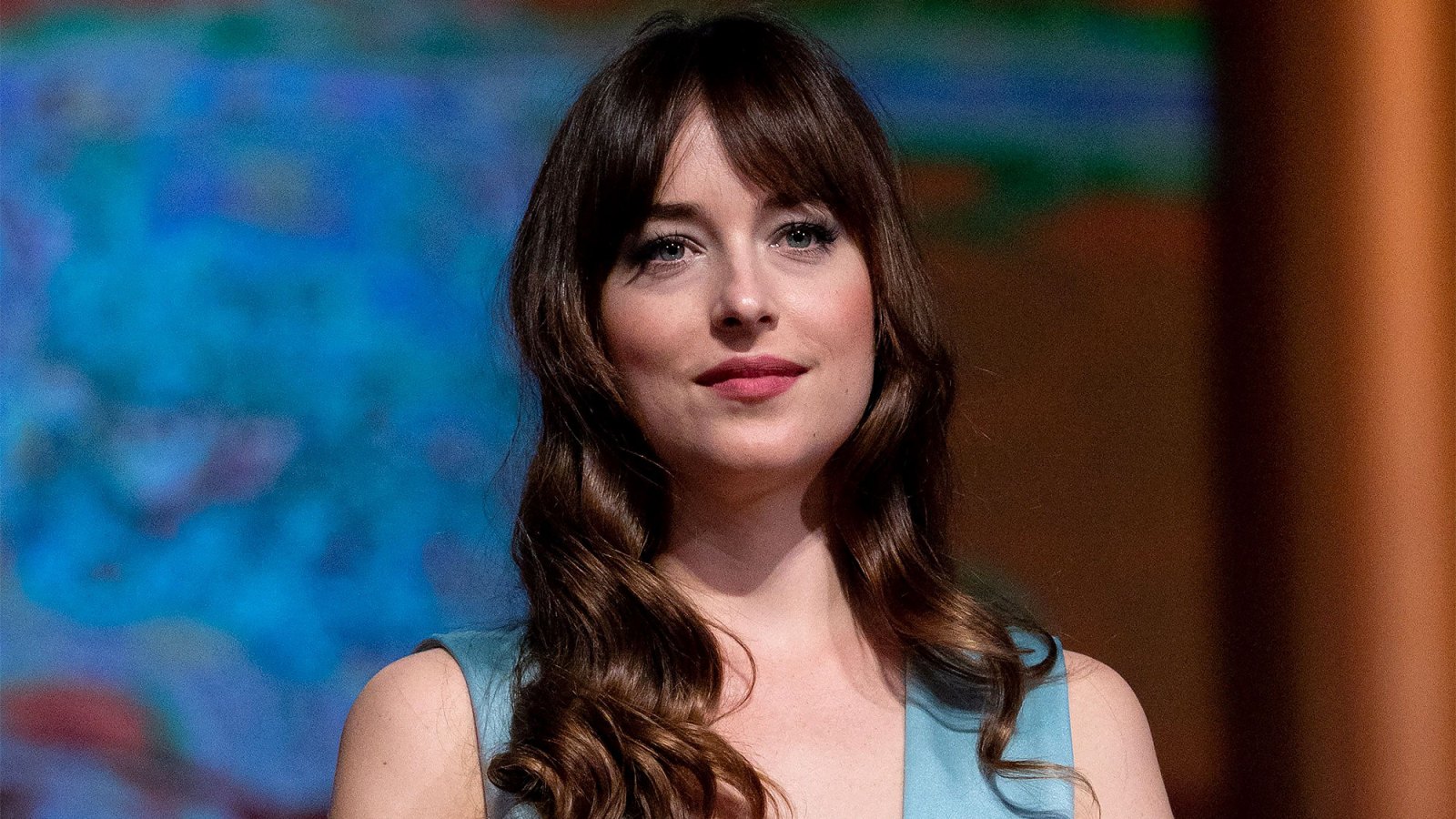 Dakota Johnson Beautiful Face Wallpapers