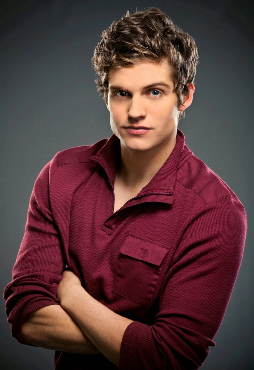 Daniel Sharman Wallpapers