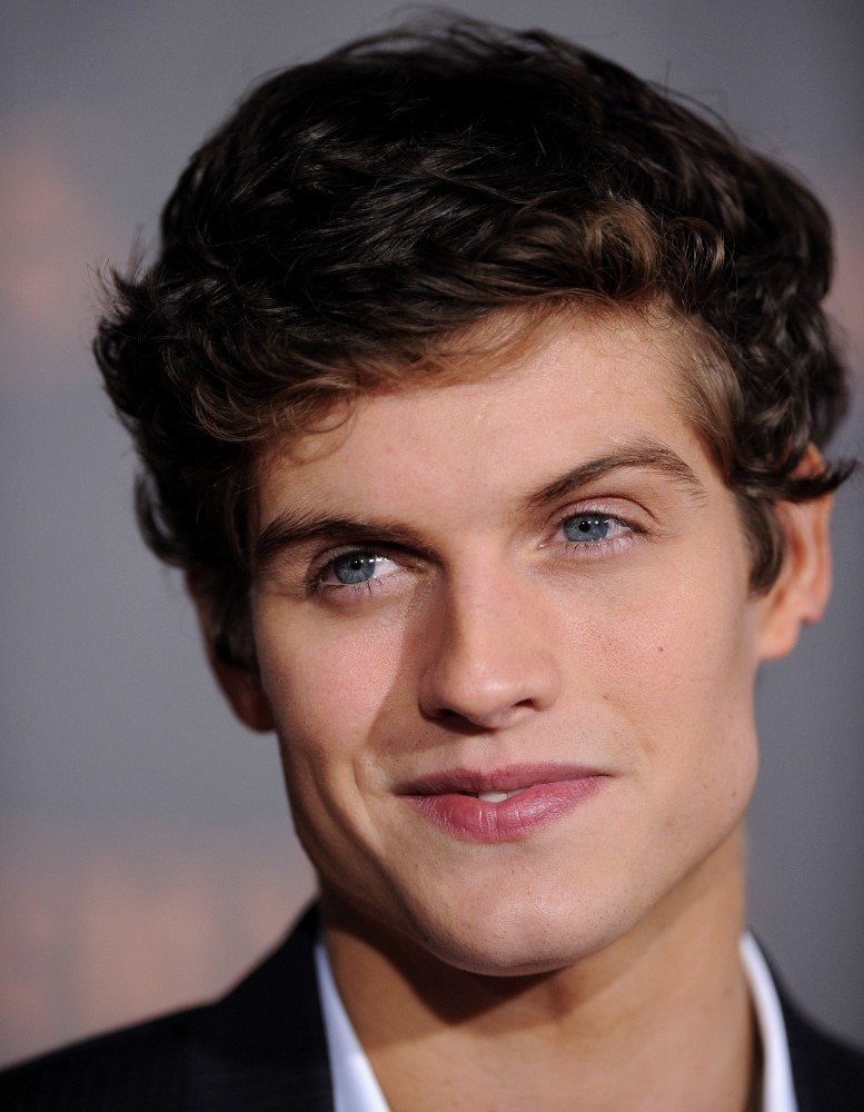 Daniel Sharman Wallpapers