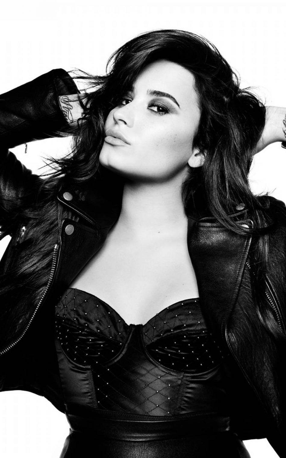 Demi Lovato 2018 Monochrome Wallpapers