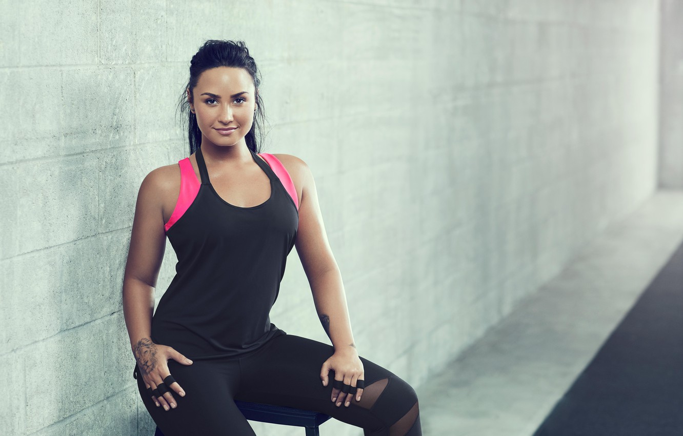 Demi Lovato Singer Fitness Photoshoot Wallpapers