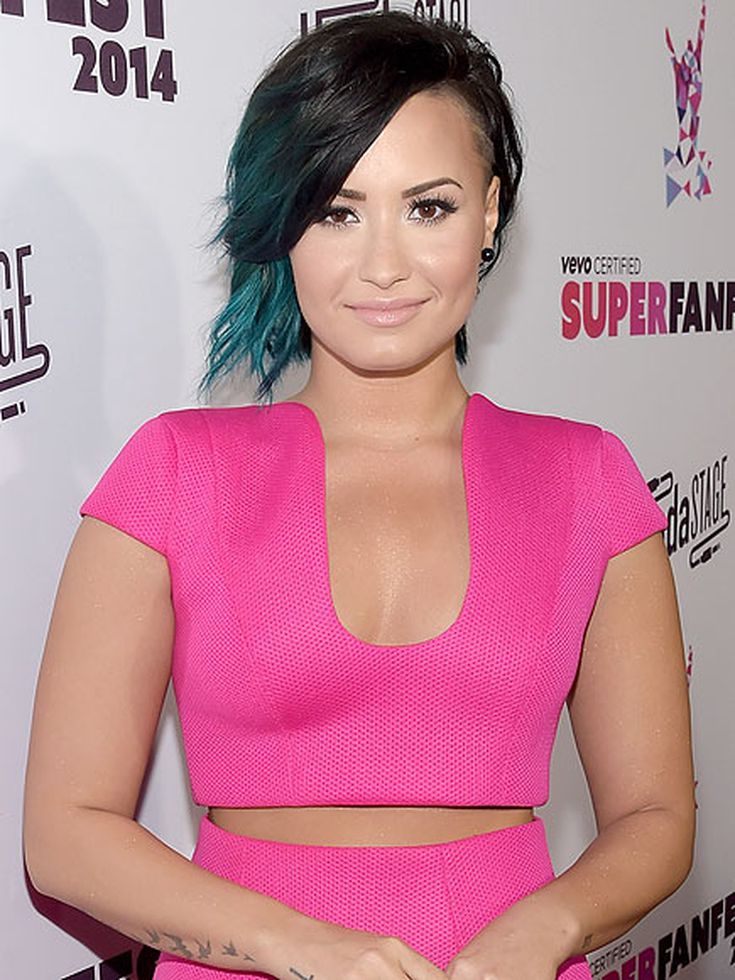 Demi Lovato Singer Fitness Photoshoot Wallpapers