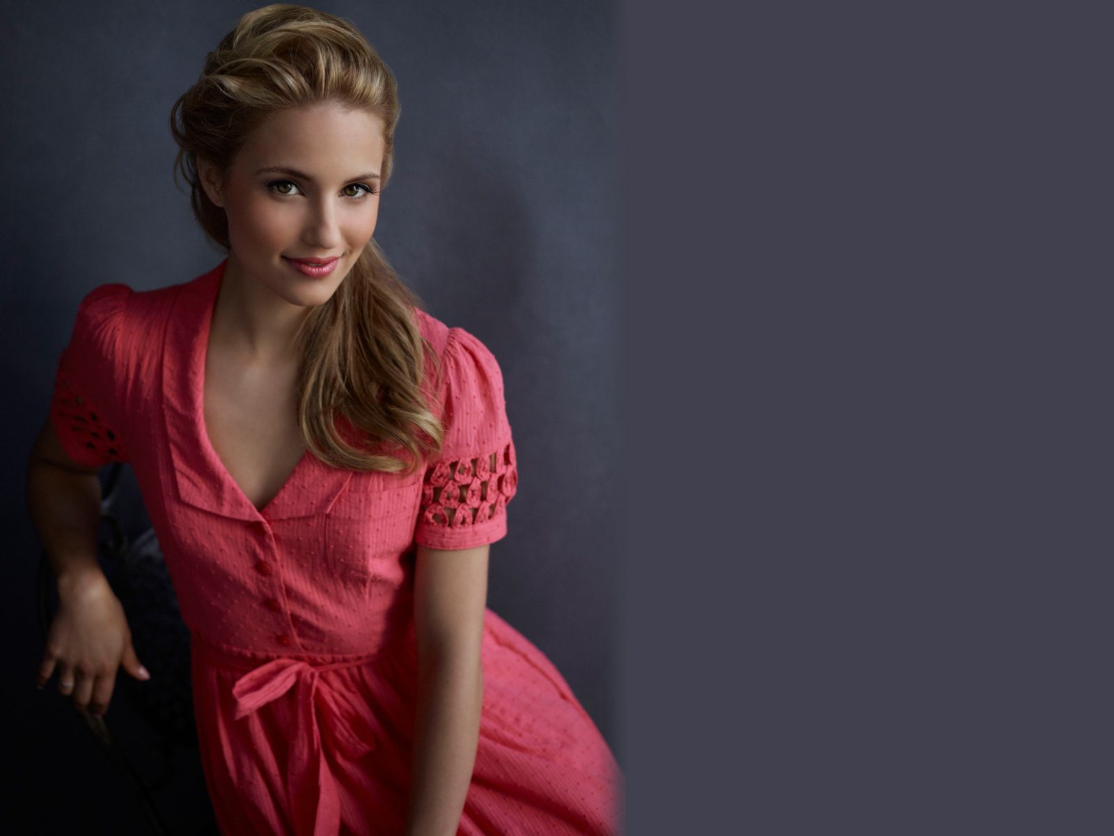 Dianna Agron Wallpapers