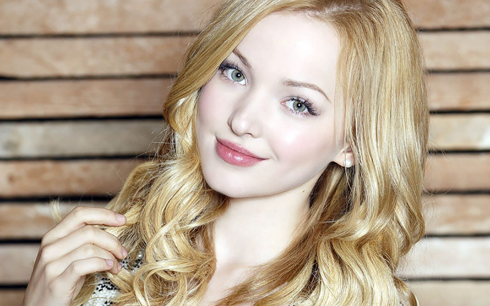 Dove Cameron 2019 5K Wallpapers