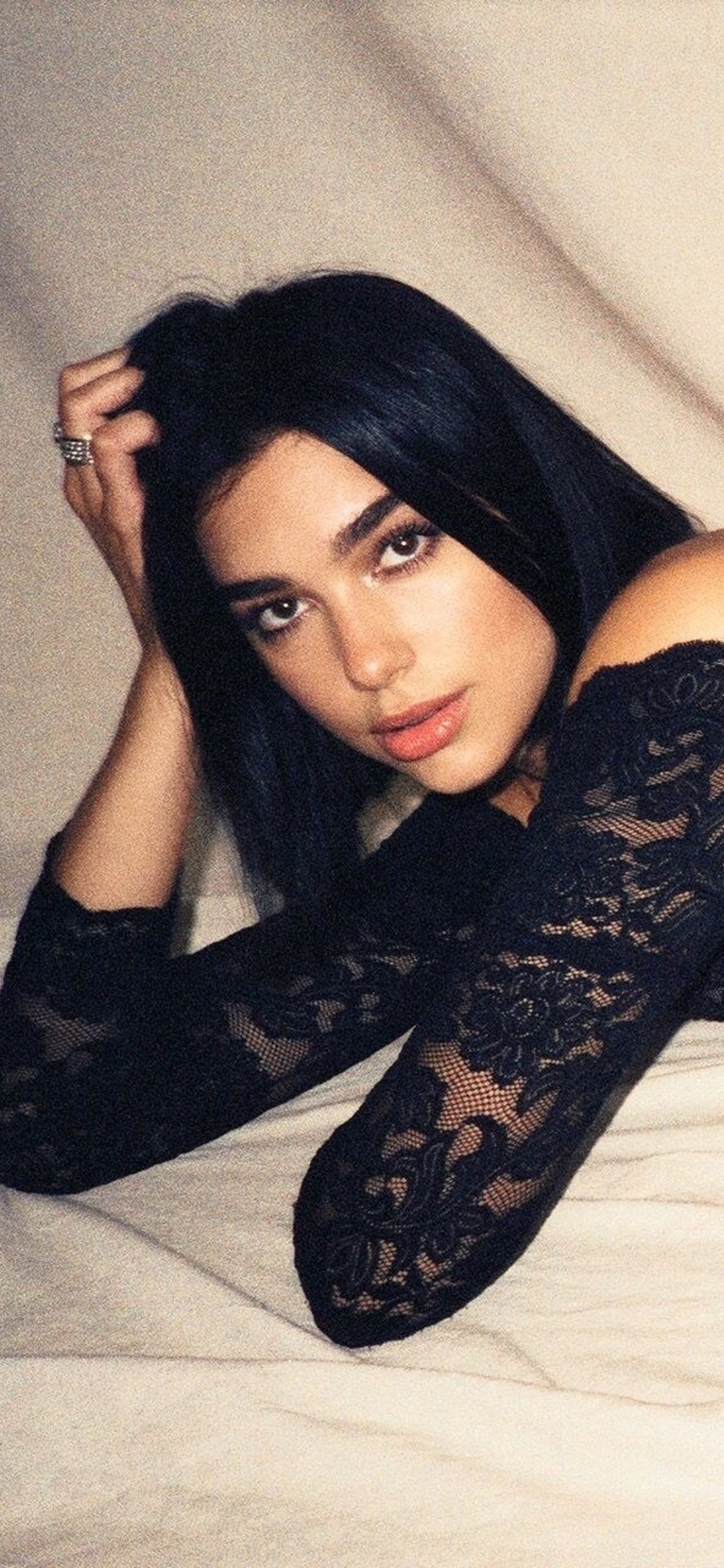 Dua Lipa Vogue Wallpapers