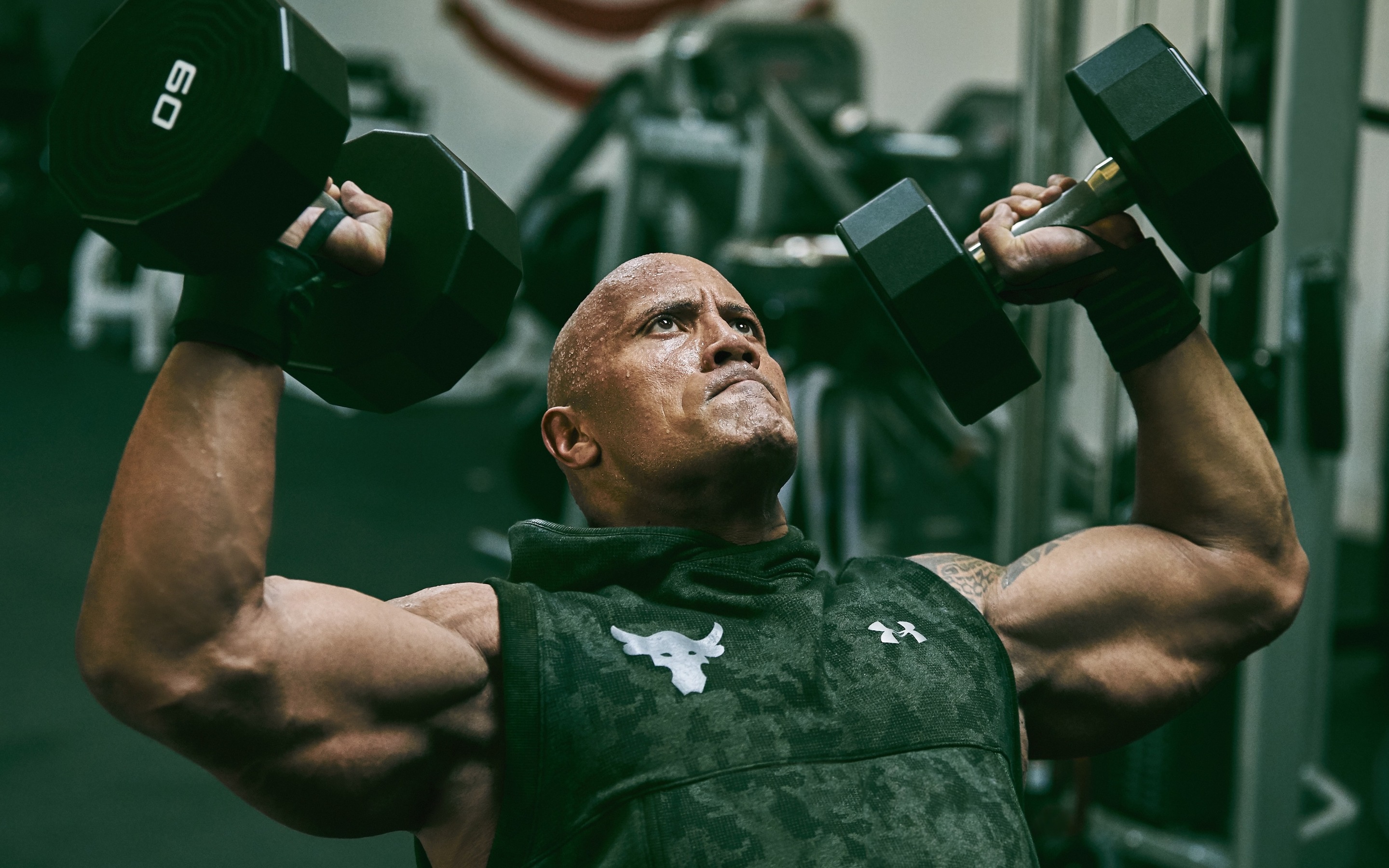 Dwayne Johnson In Gym Wallpapers