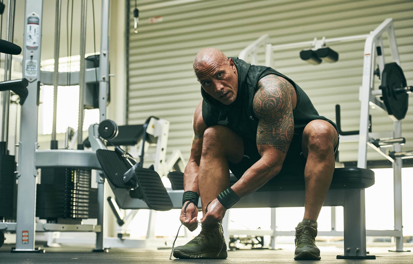 Dwayne Johnson In Gym Wallpapers